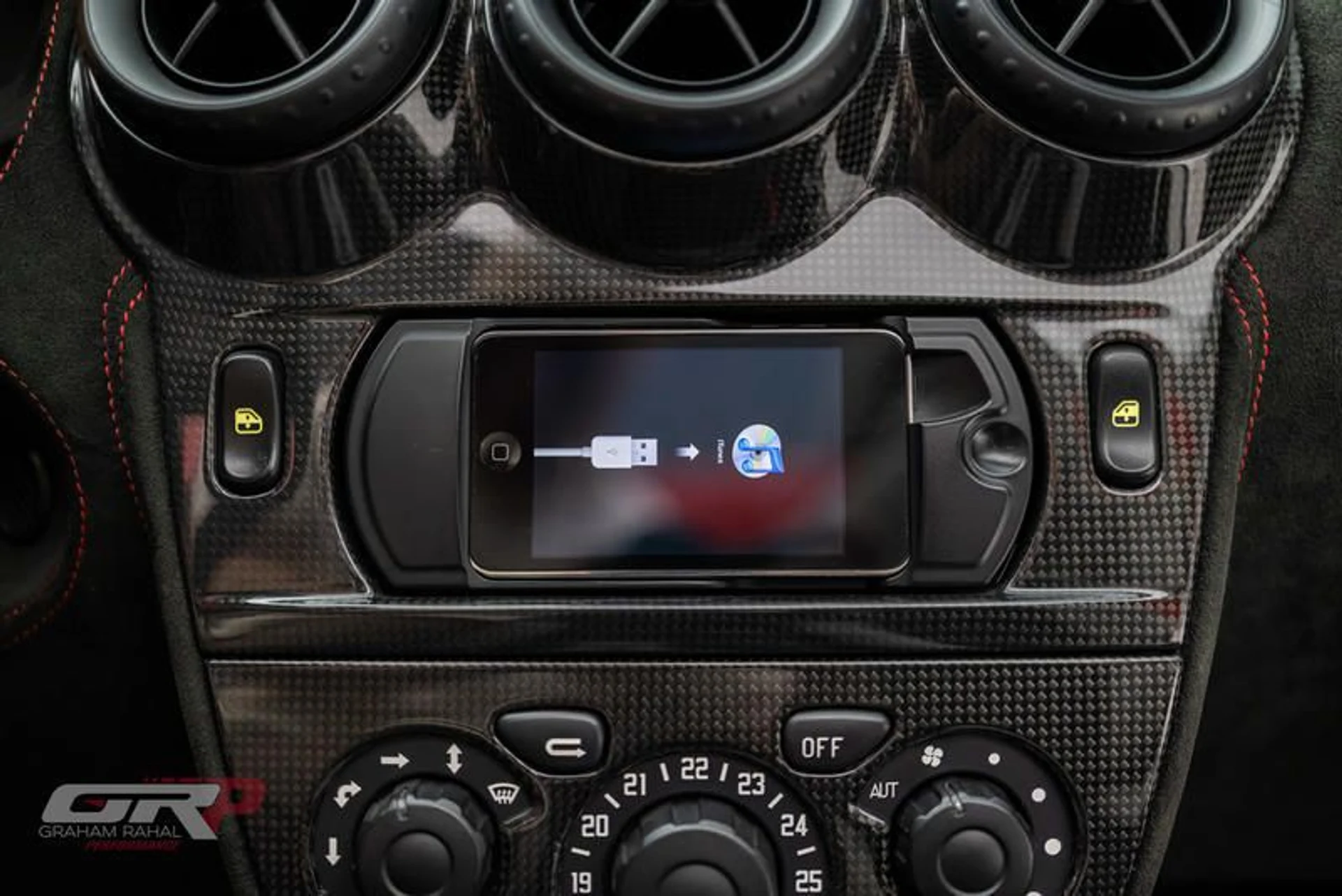 mph055_1554196623_B425_BE_17_2_C34_4_F52_BDE_2_0_A425269_FF_93_30be2f8e82