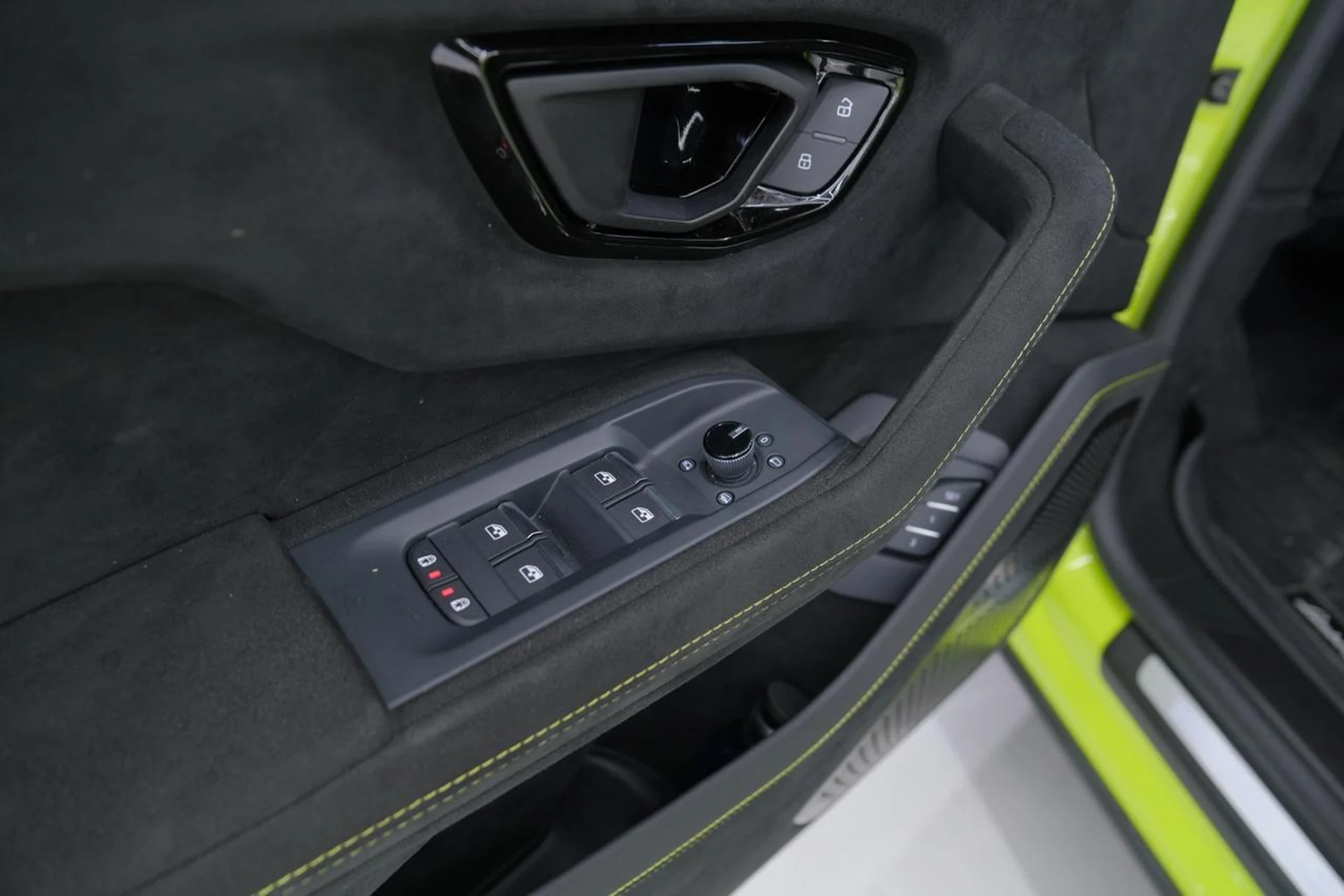 mph055_1578535484_a9aef077437a43ba675b71a012eb2c59_84d8bea7dd