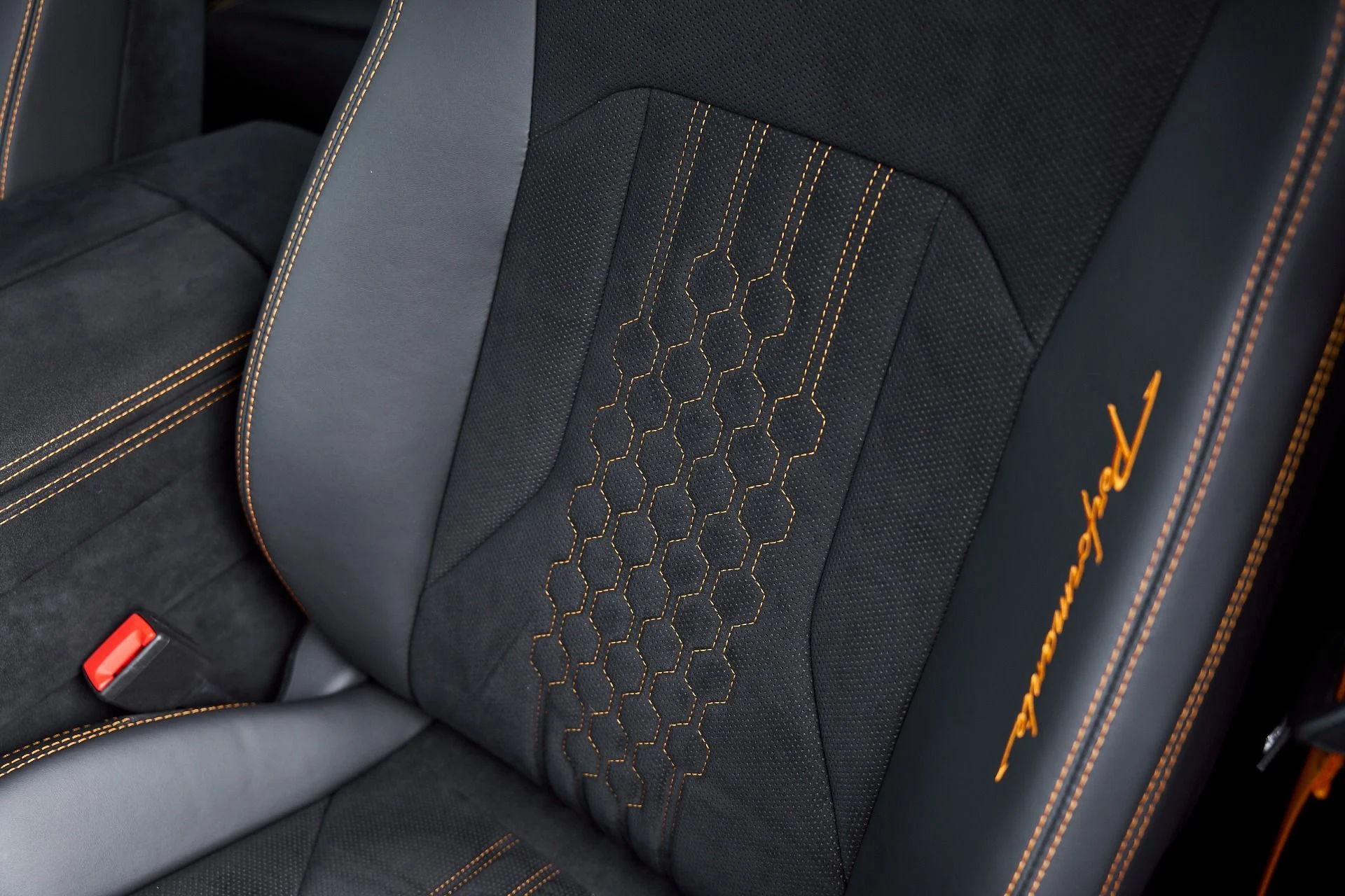 mph055_1613802083_Used_2024_Lamborghini_Urus_Performante_1768001182_776c05e400