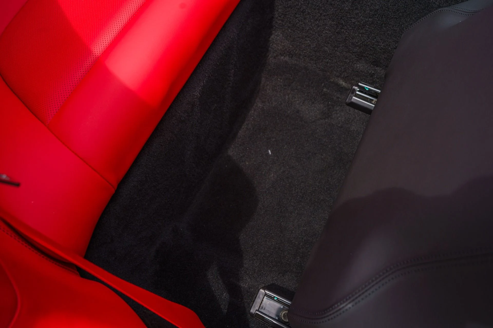 mph055_1699634541_Used_2019_Ferrari_Portofino_1783726040_ce5499135f
