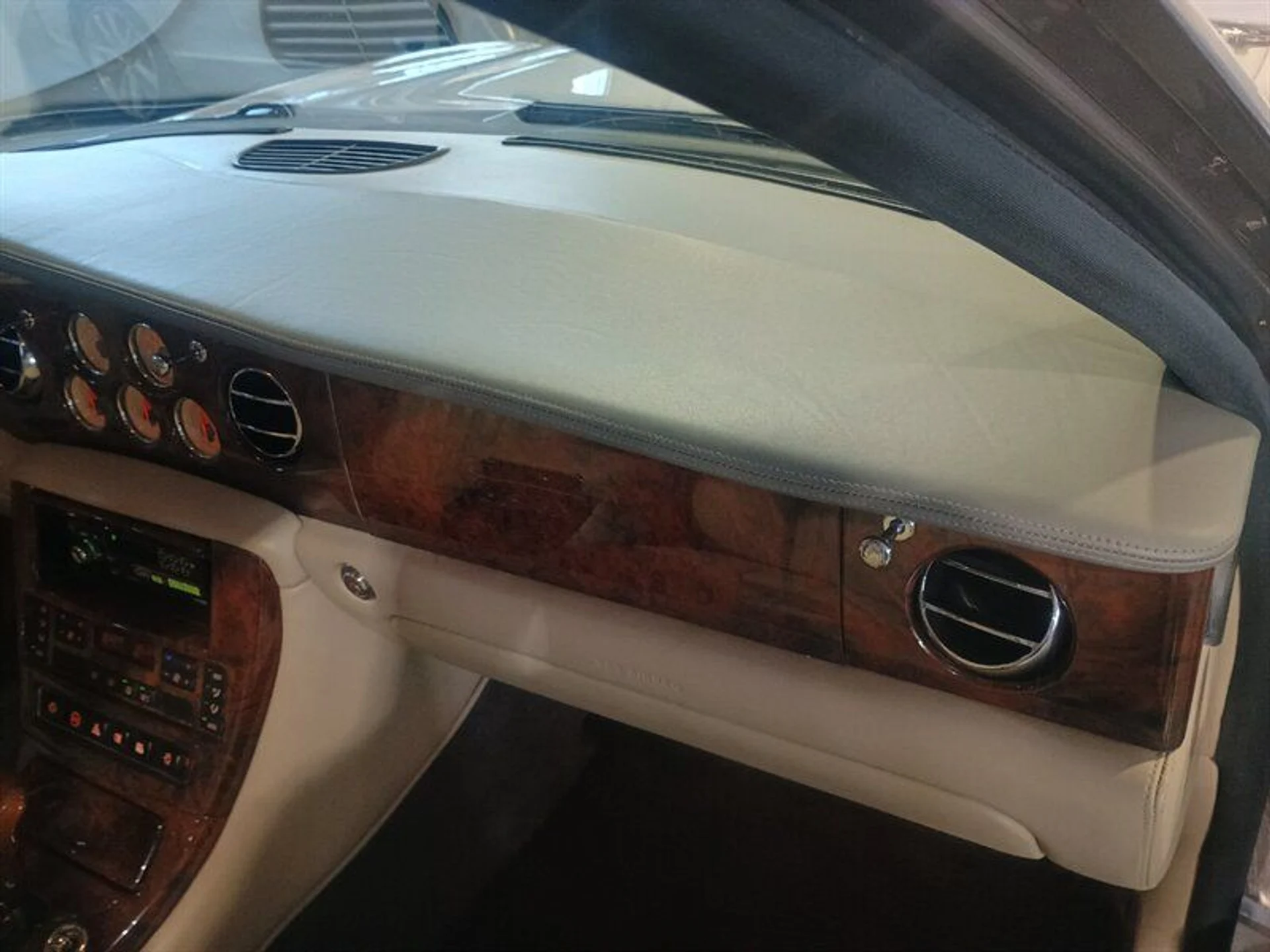 mph055_1703323076_0b0603ea66_800_d8afe51377