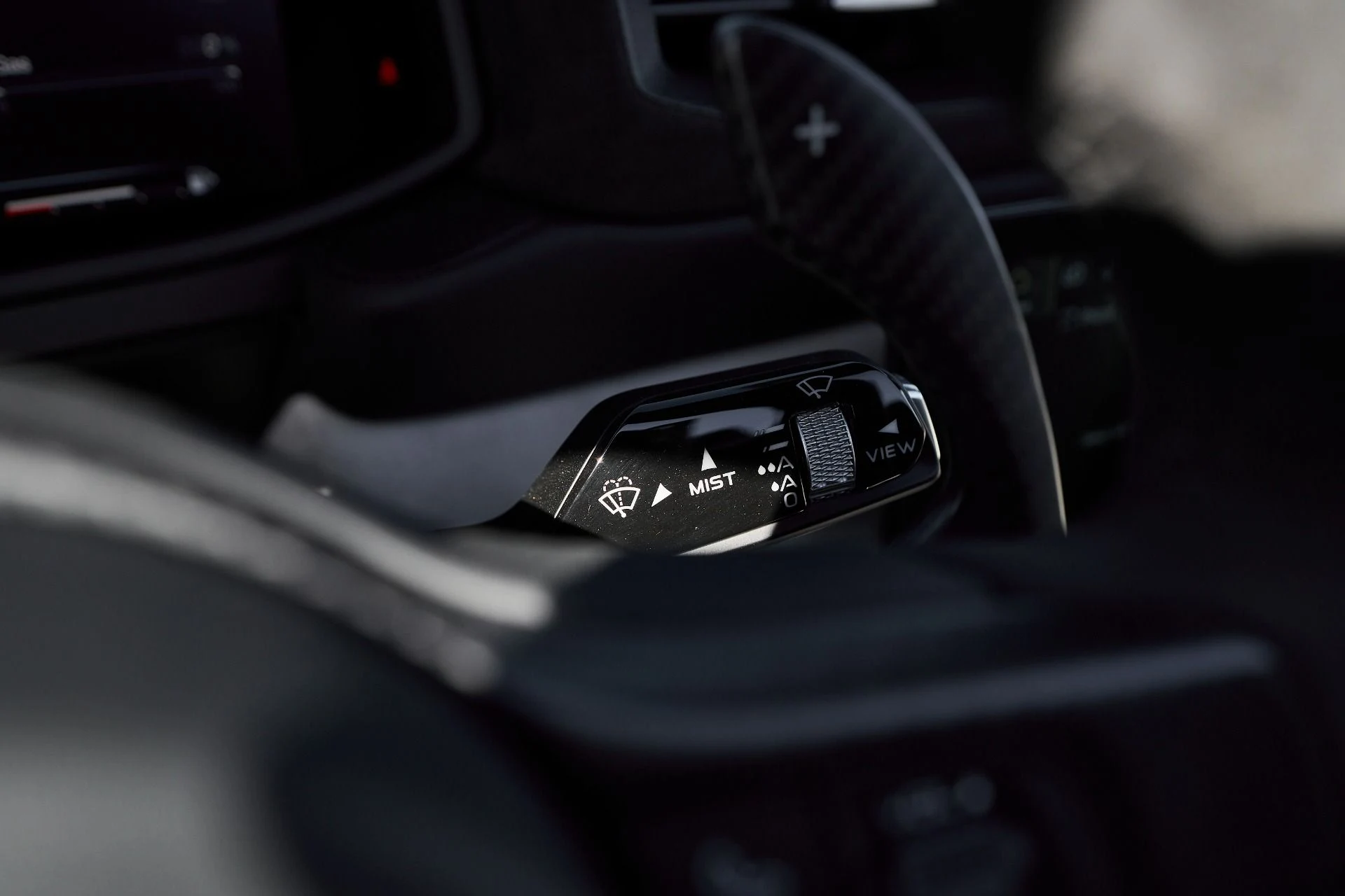 mph055_1712950314_Used_2023_Maserati_MC_20_Cielo_1761946956_9c139de1b5