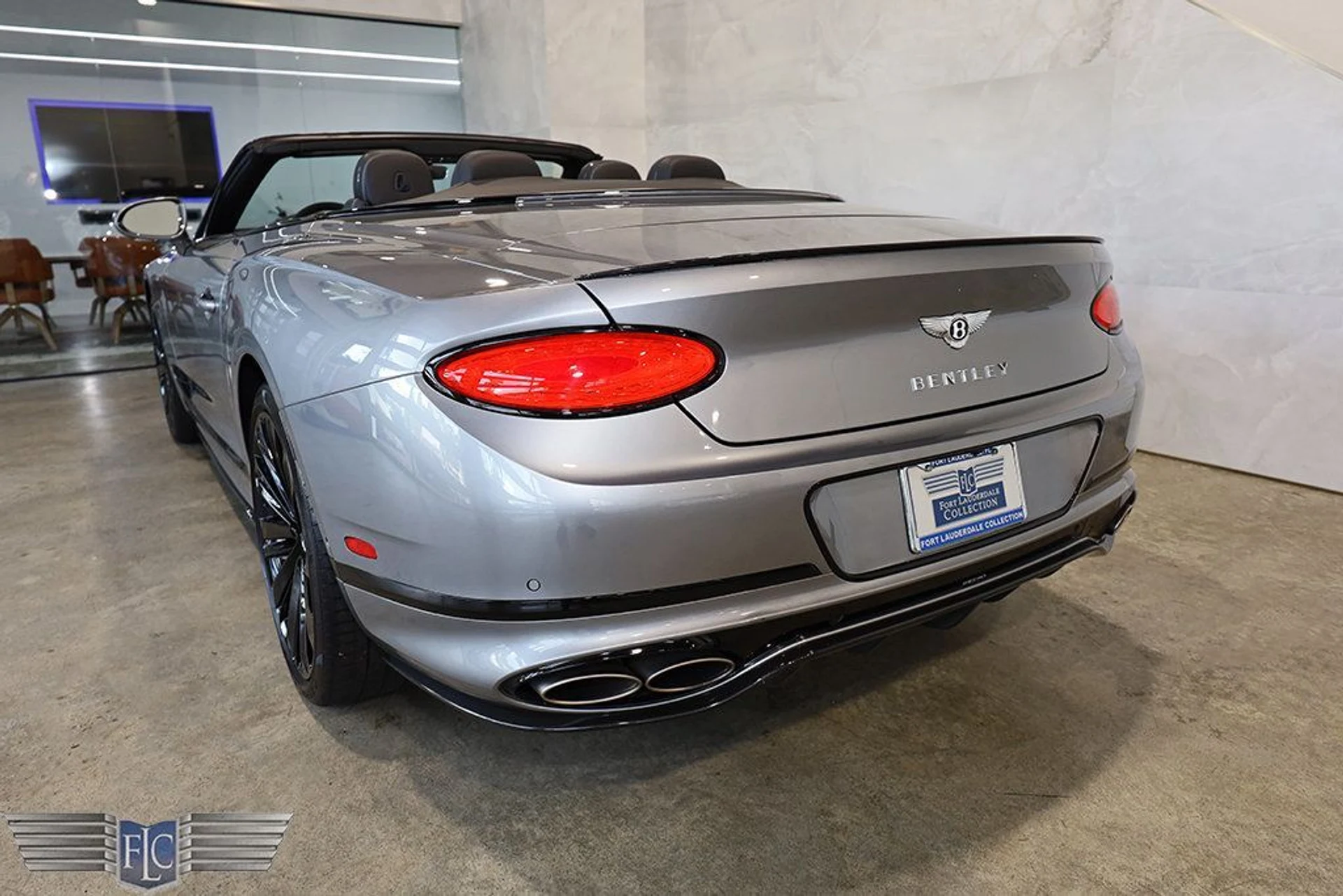 mph055_172429697_used_2022_bentley_continental_gtcspeedconvertible_9689_22880687_56_1024_fb22a17c89