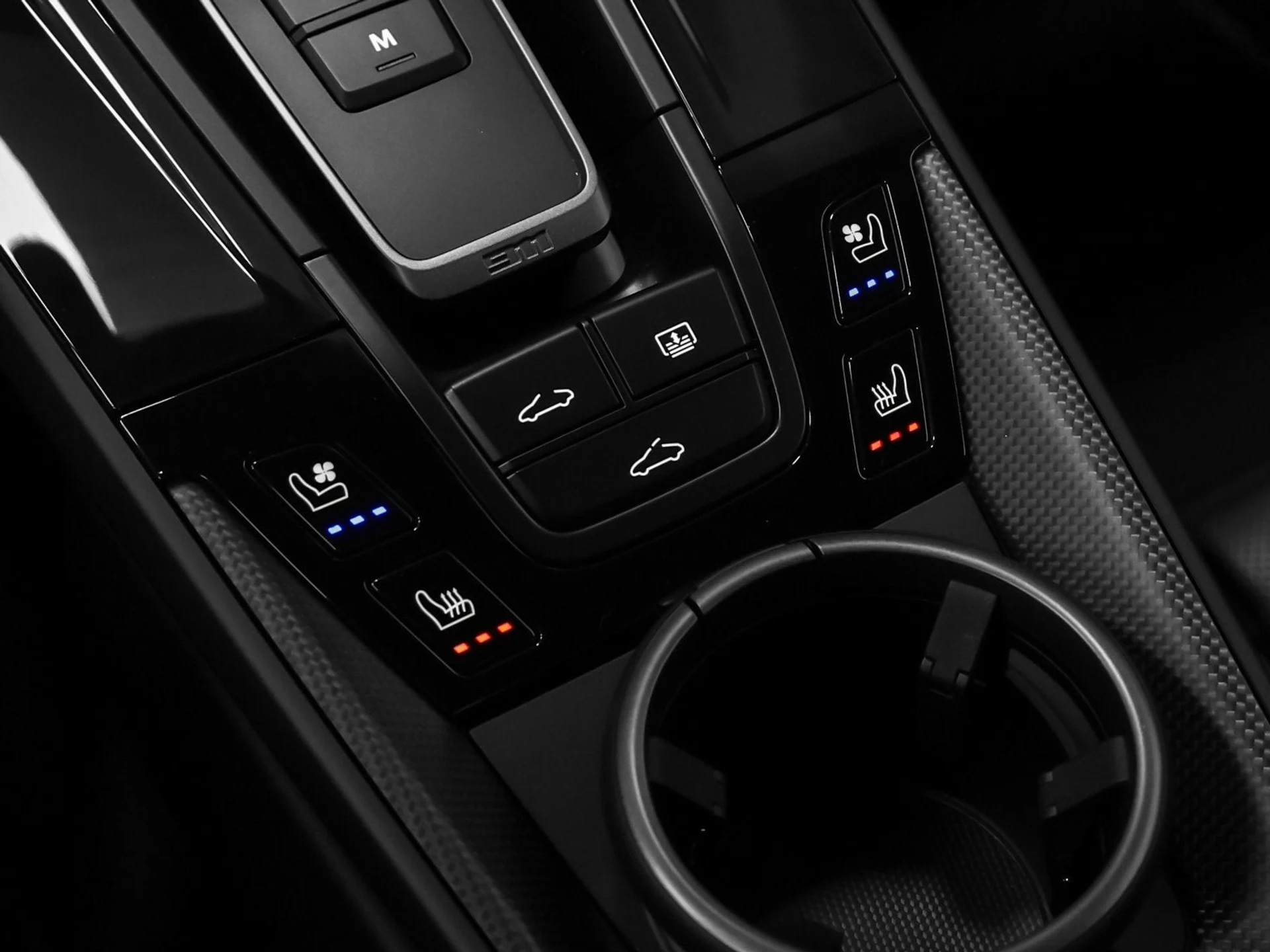 mph055_174943162_56_7f581b1c4e