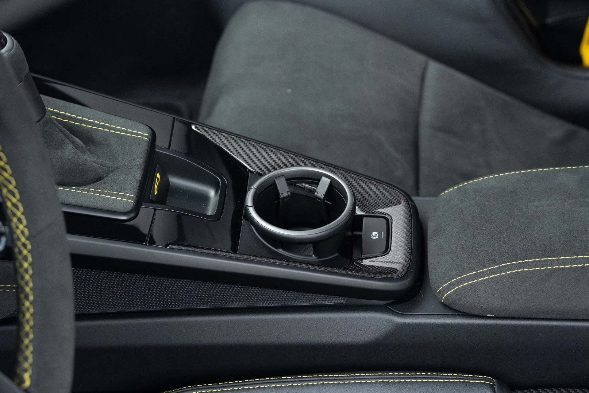 mph055_1803174272_Used_2024_Porsche_911_GT_3_1776966322_00a5a736af