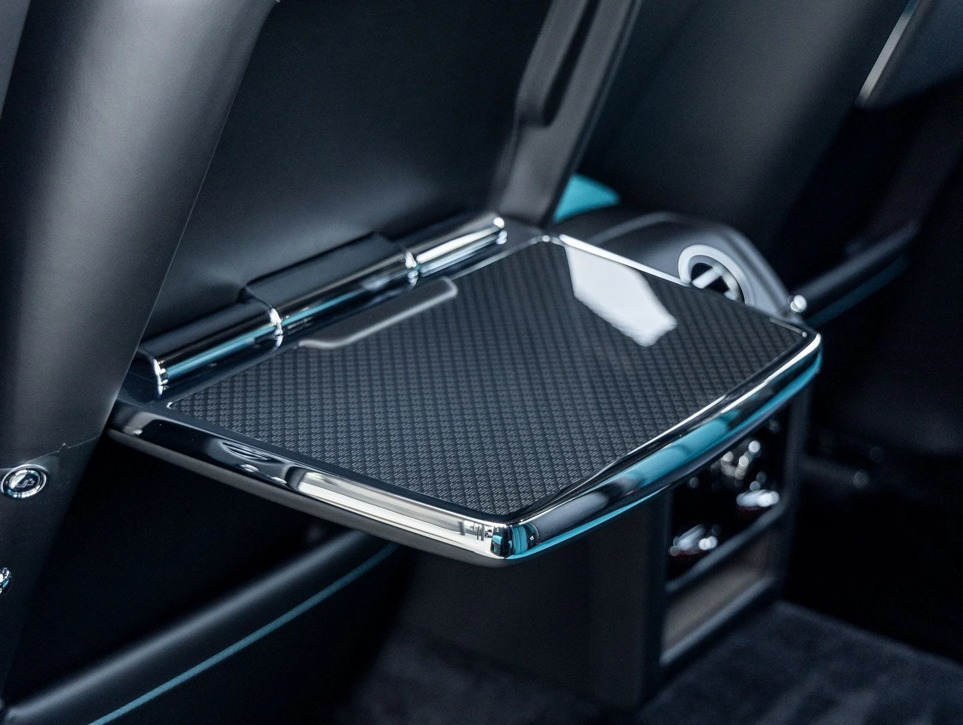 mph055_1817798930_56_6f39be8d66