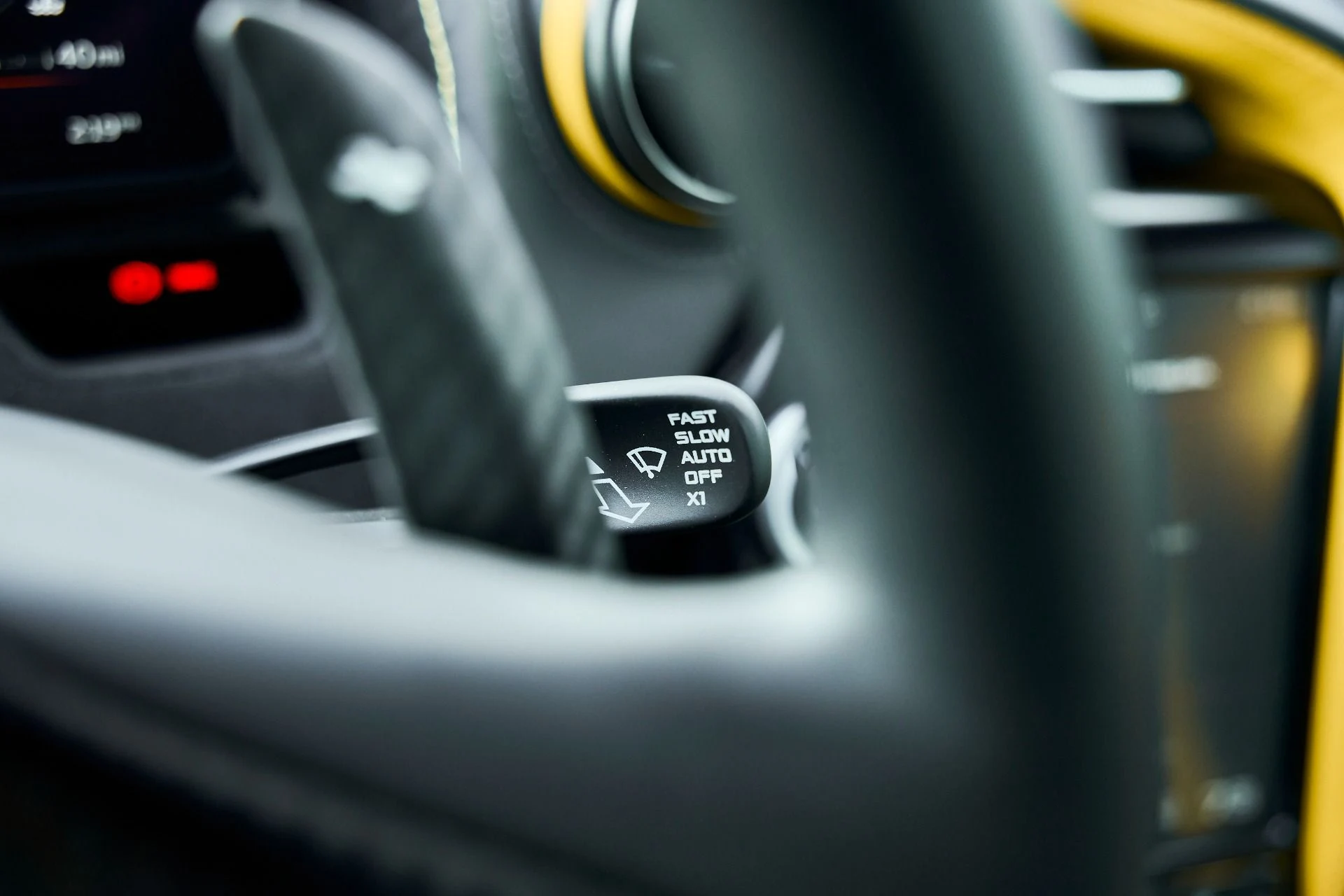 mph055_18947678_Used_2021_Mc_Laren_720_S_1767401888_847dd08379