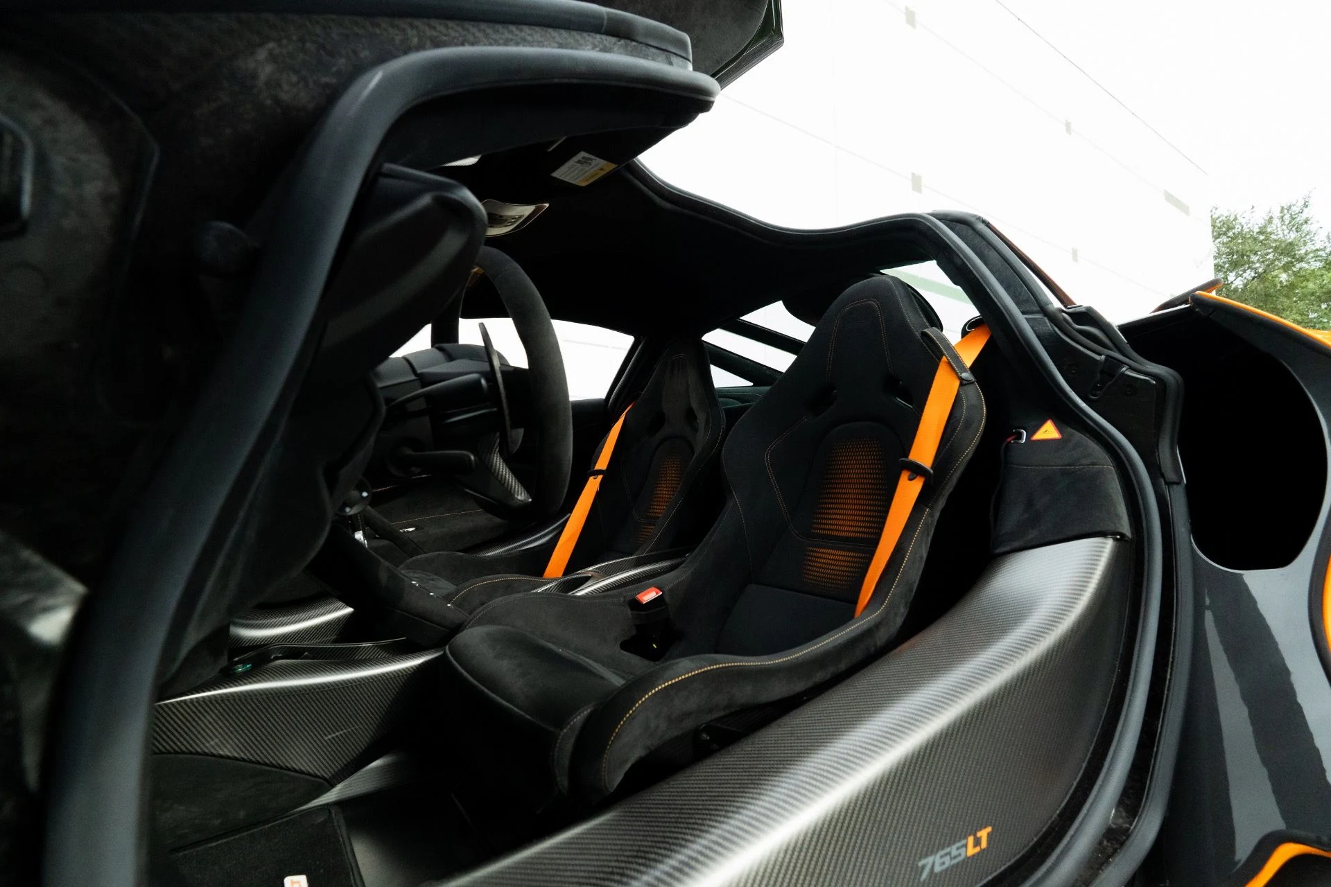 mph055_1916885614_Used_2021_Mc_Laren_765_LT_1757087774_ce40b0a3a7