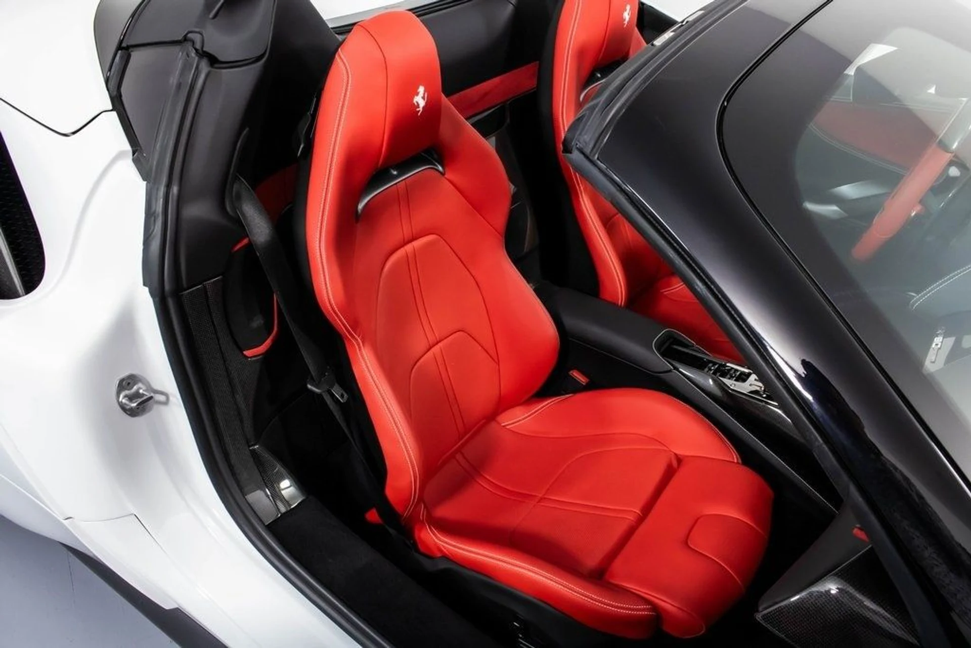 mph055_1950395038_12c08e8eee5956acb408a40322a84479x_8c9a23b5d5