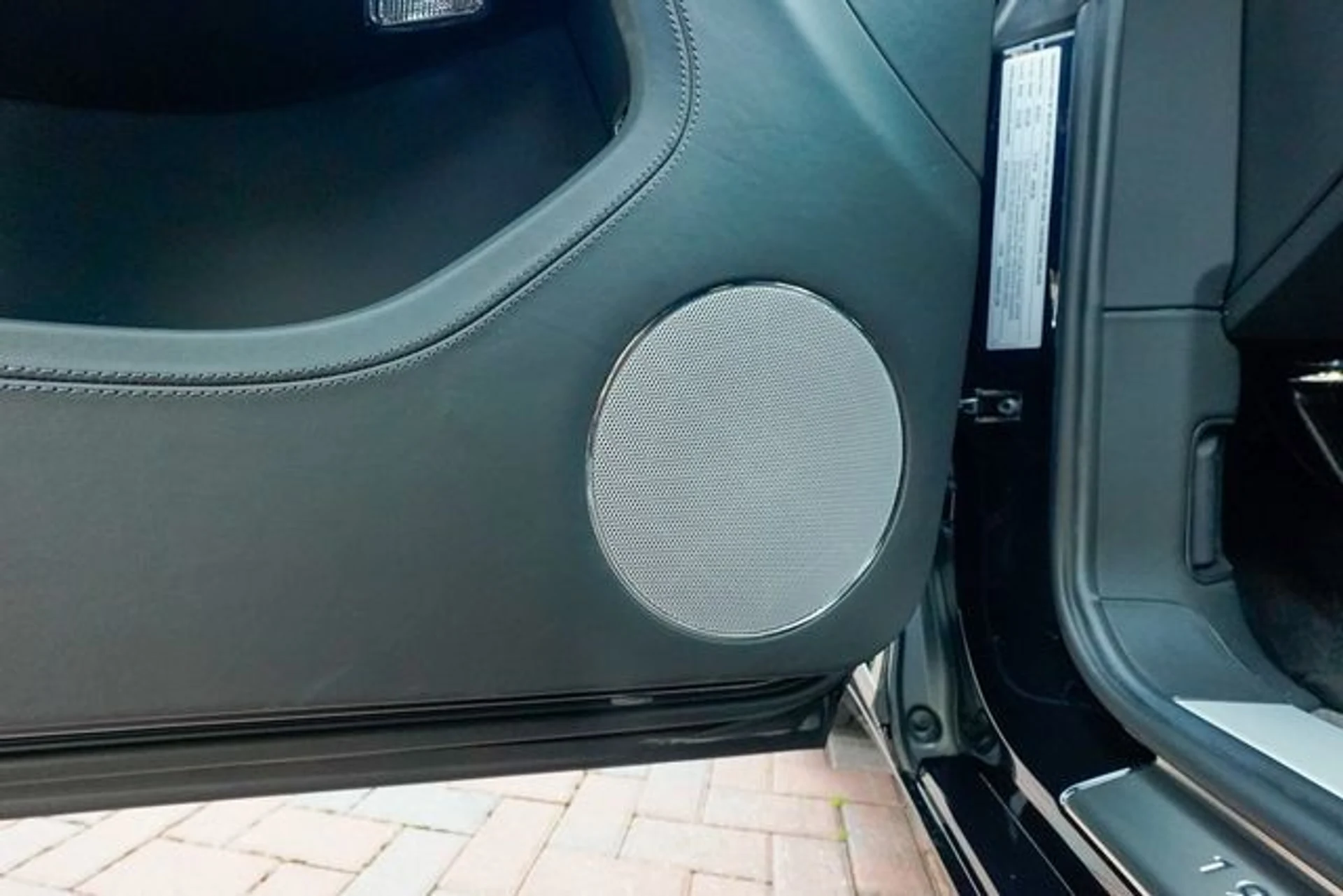 mph055_1981084241_22959392_56_580e57198c