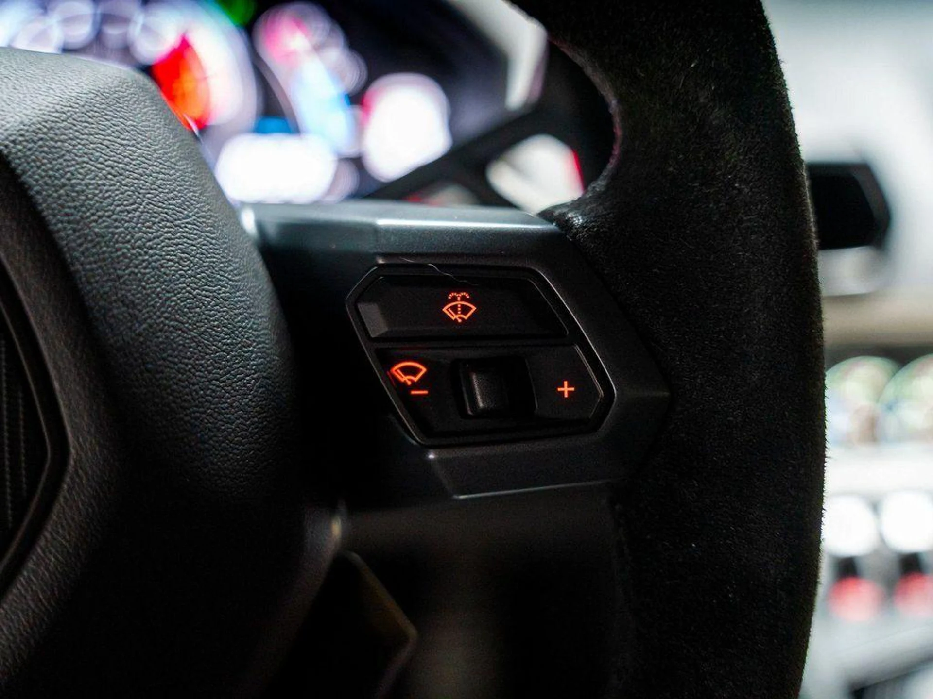 mph055_203498414_mtp4y13_Tz_DHU_Wu_YE_Nk_Ma_Y_Sx_P_Noo_e498d9effc