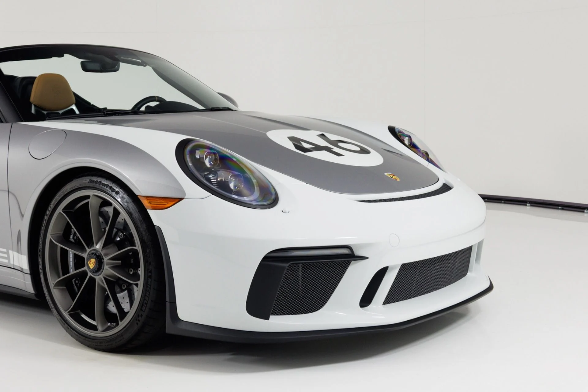 mph055_2055117861_Used_2019_Porsche_911_Speedster_1790794731_8da7468ed3