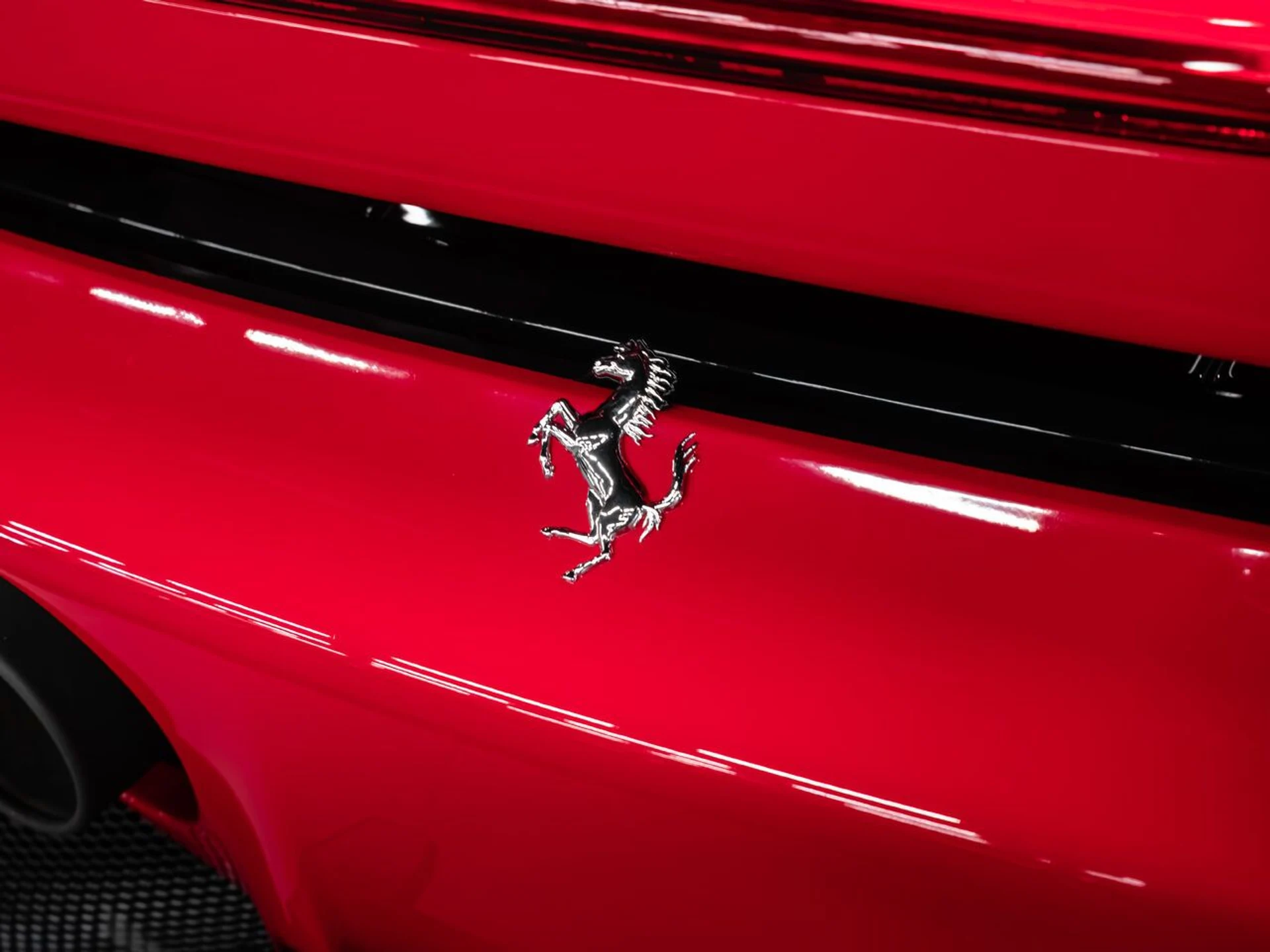 mph055_2117017064_ferrari_sf90_stradale_2023_3da16915f4