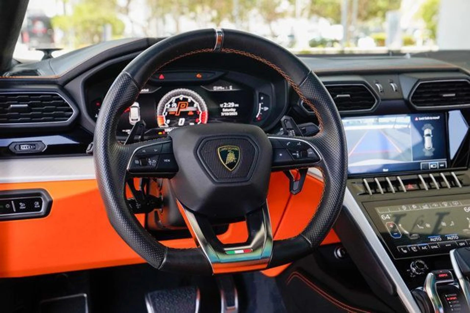 mph055_21468343_used_2021_lamborghini_urus_awd_14354_22713615_56_640_628a31d350