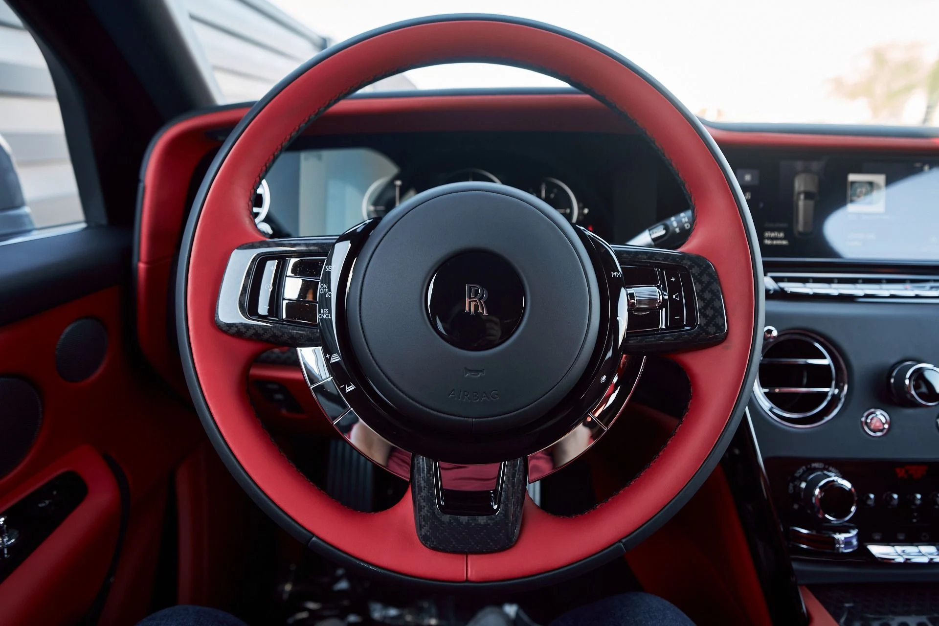 mph055_2223011941_Used_2025_Rolls_Royce_Cullinan_Black_Badge_1763084625_8e2579f738