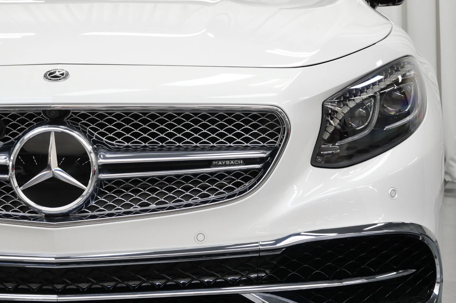 mph055_2228322478_Used_2017_Mercedes_Benz_Mercedes_Maybach_S650_Cabriolet_1758656467_18c8da5436