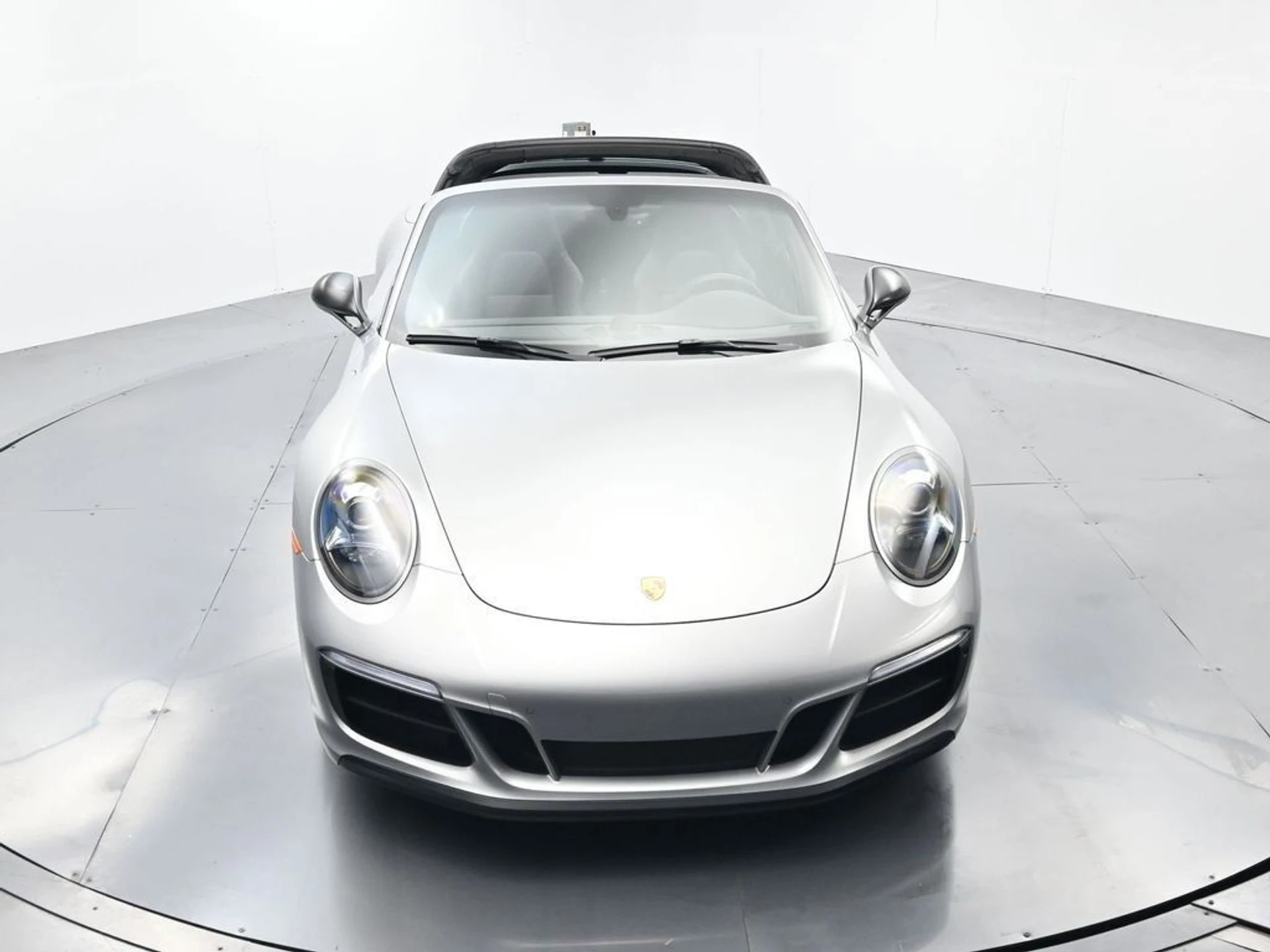 mph055_224235548_62af04c646a681f7a4dedc413879a68a_813e985216