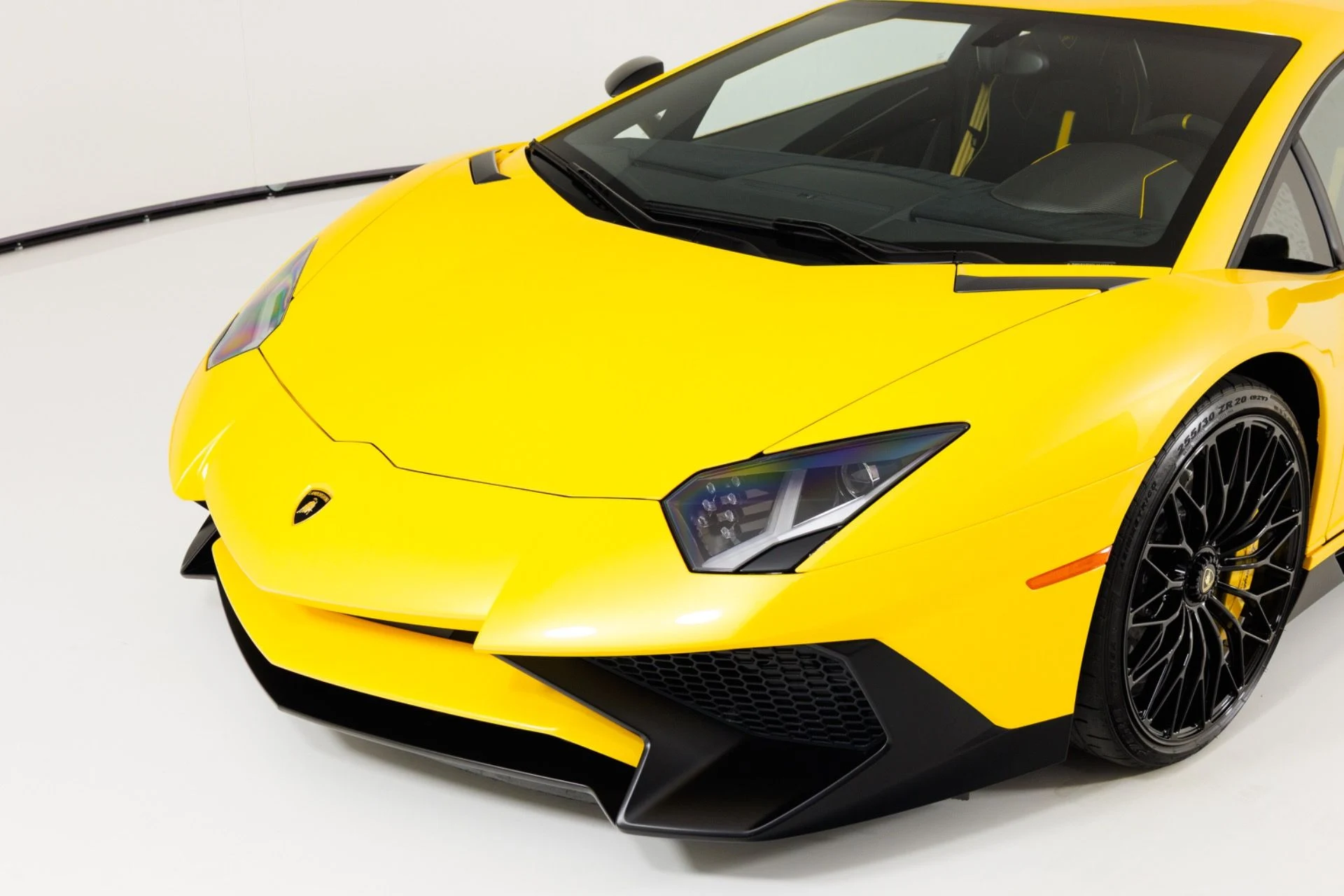 mph055_2265267117_Used_2016_Lamborghini_Aventador_LP_750_4_Superveloce_1785278593_54a0b498c4