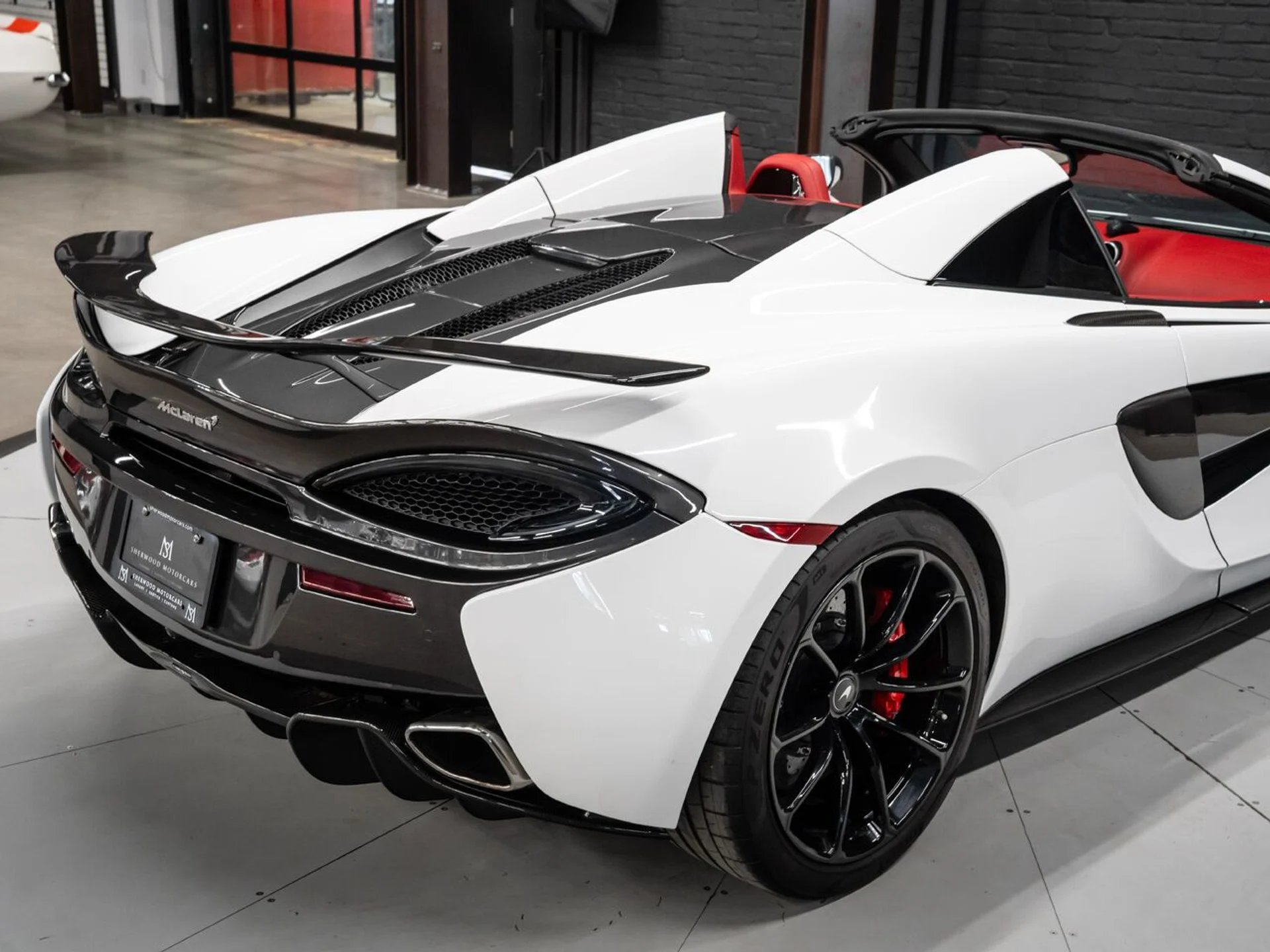 mph055_2271333679_mclaren_570s_2019_2ce669d638
