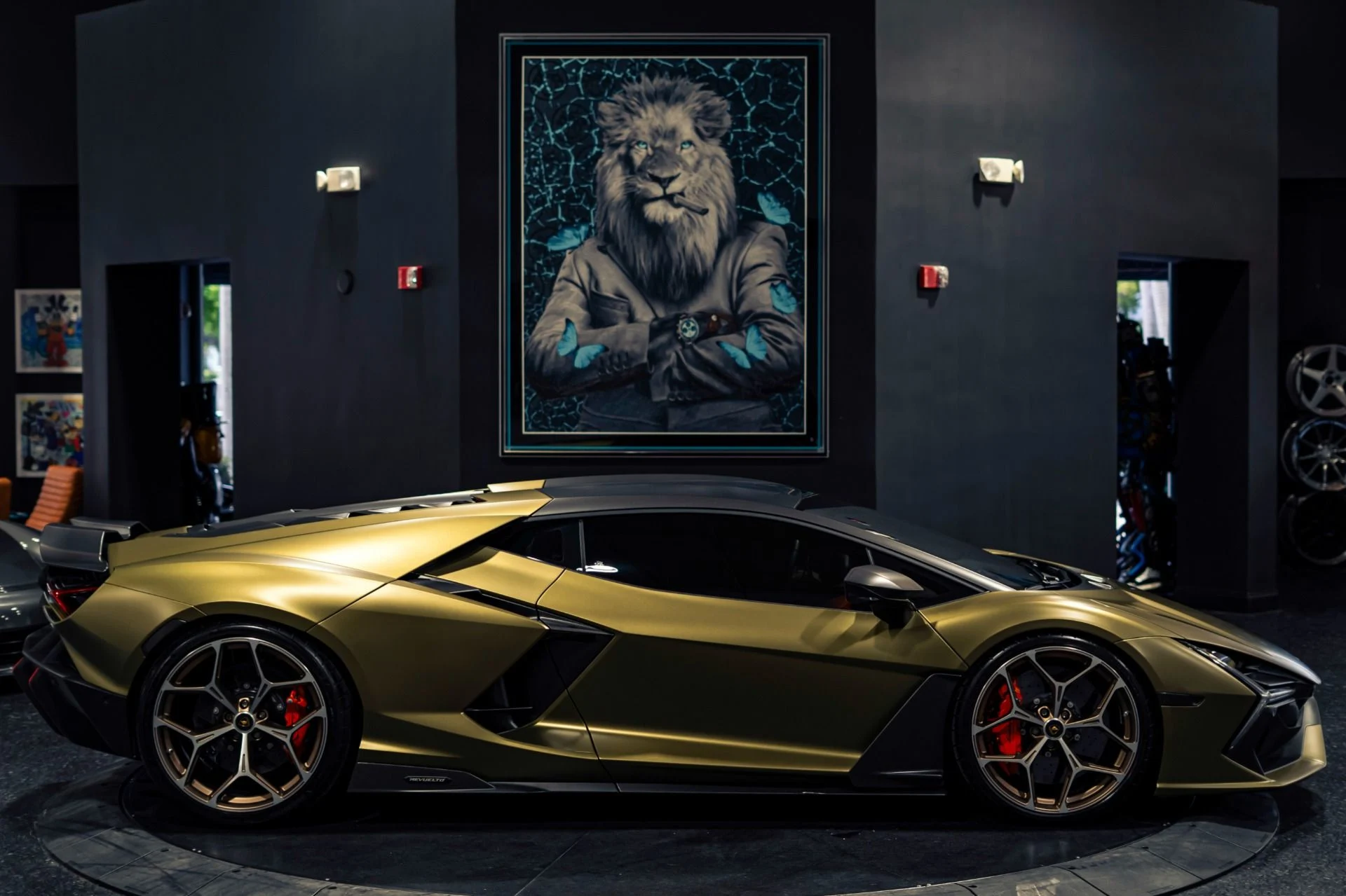 mph055_2281823596_Used_2025_Lamborghini_Revuelto_836_MSRP_Full_Body_PPF_Carbon_Roof_1780087440_978af54115