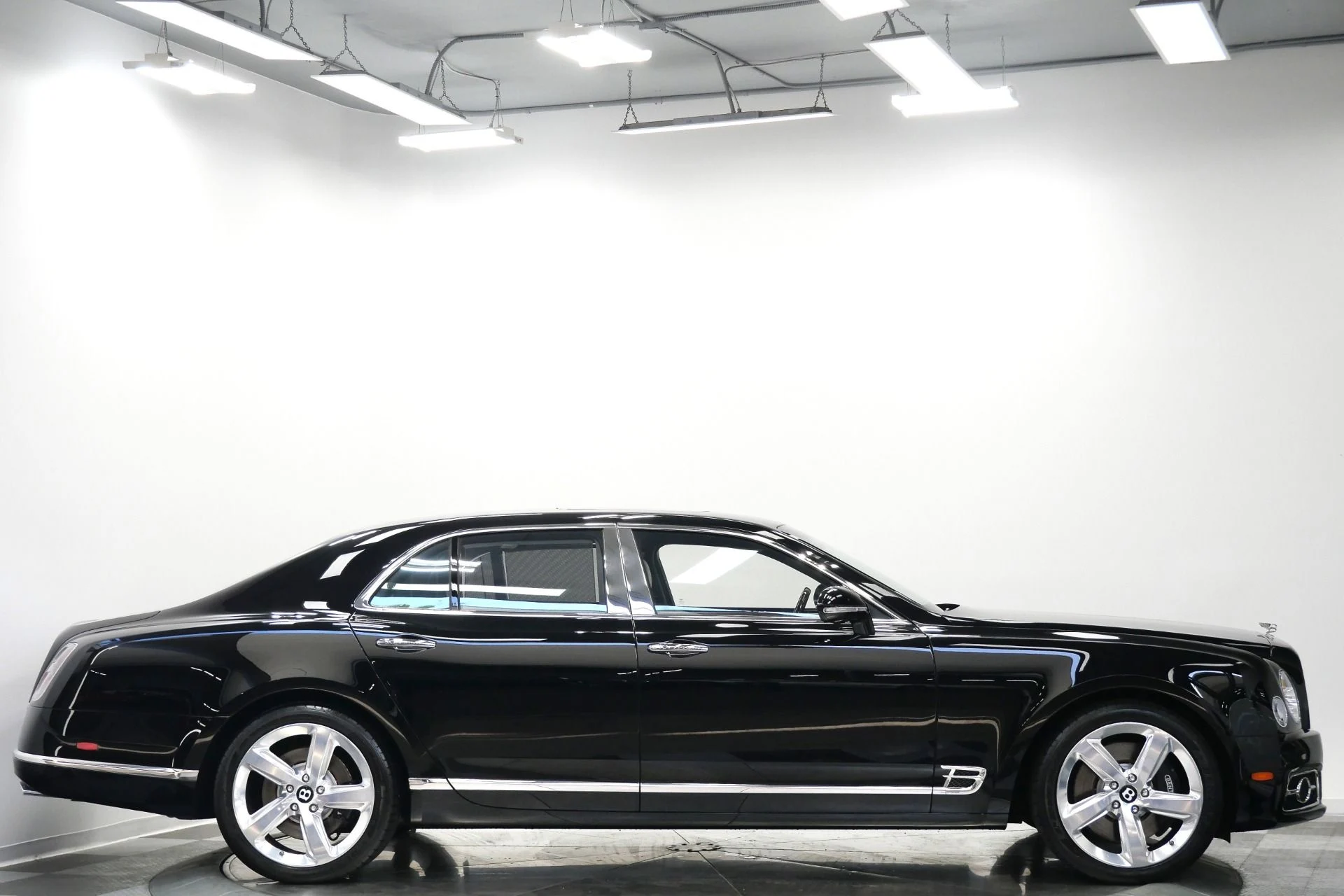 mph055_2333297290_Used_2020_Bentley_Mulsanne_Speed_Low_Miles_Premier_Specification_Comfort_Specification_1777910018_e58ddcd2a7