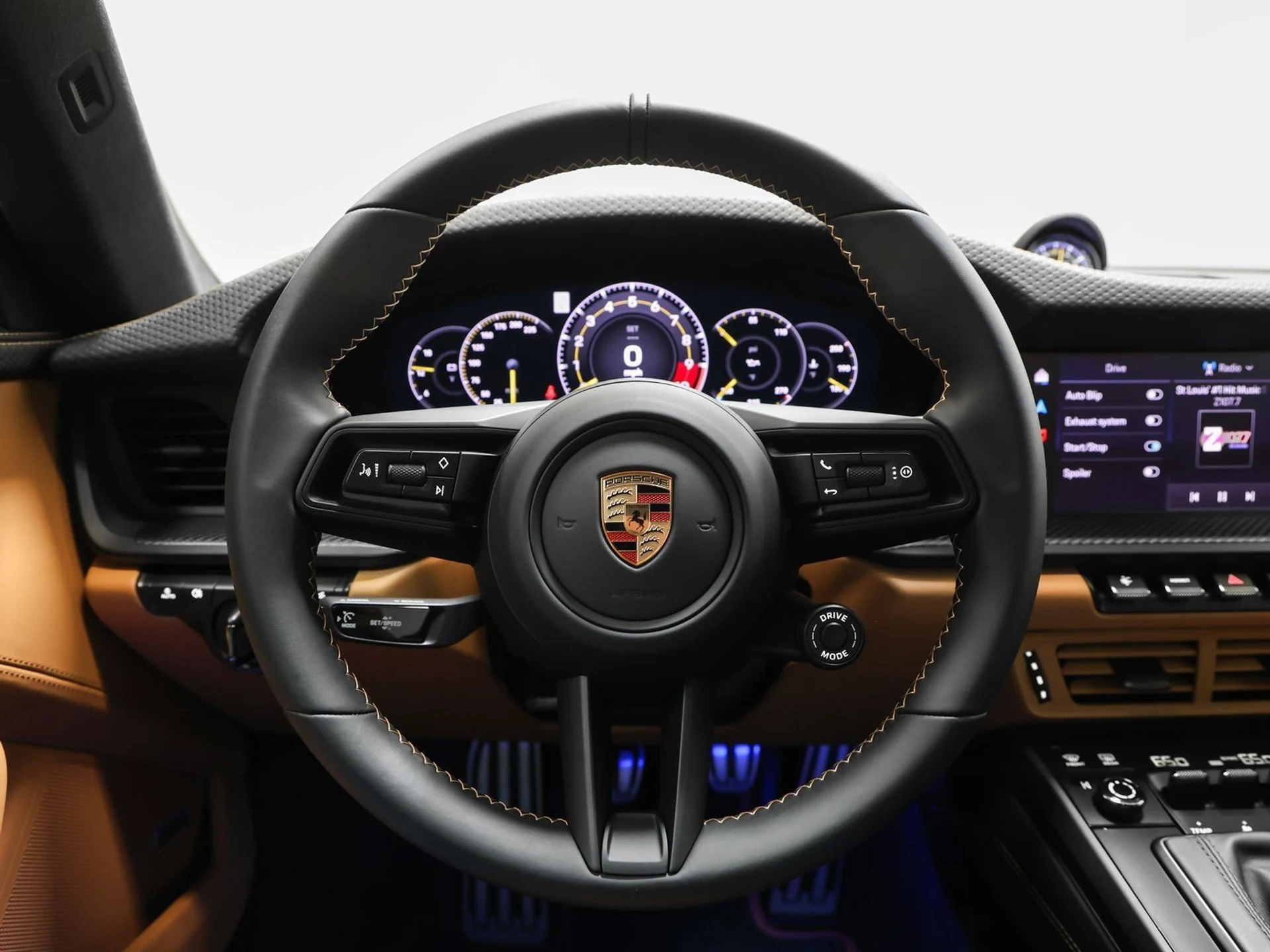 mph055_2385572961_56_1324598527