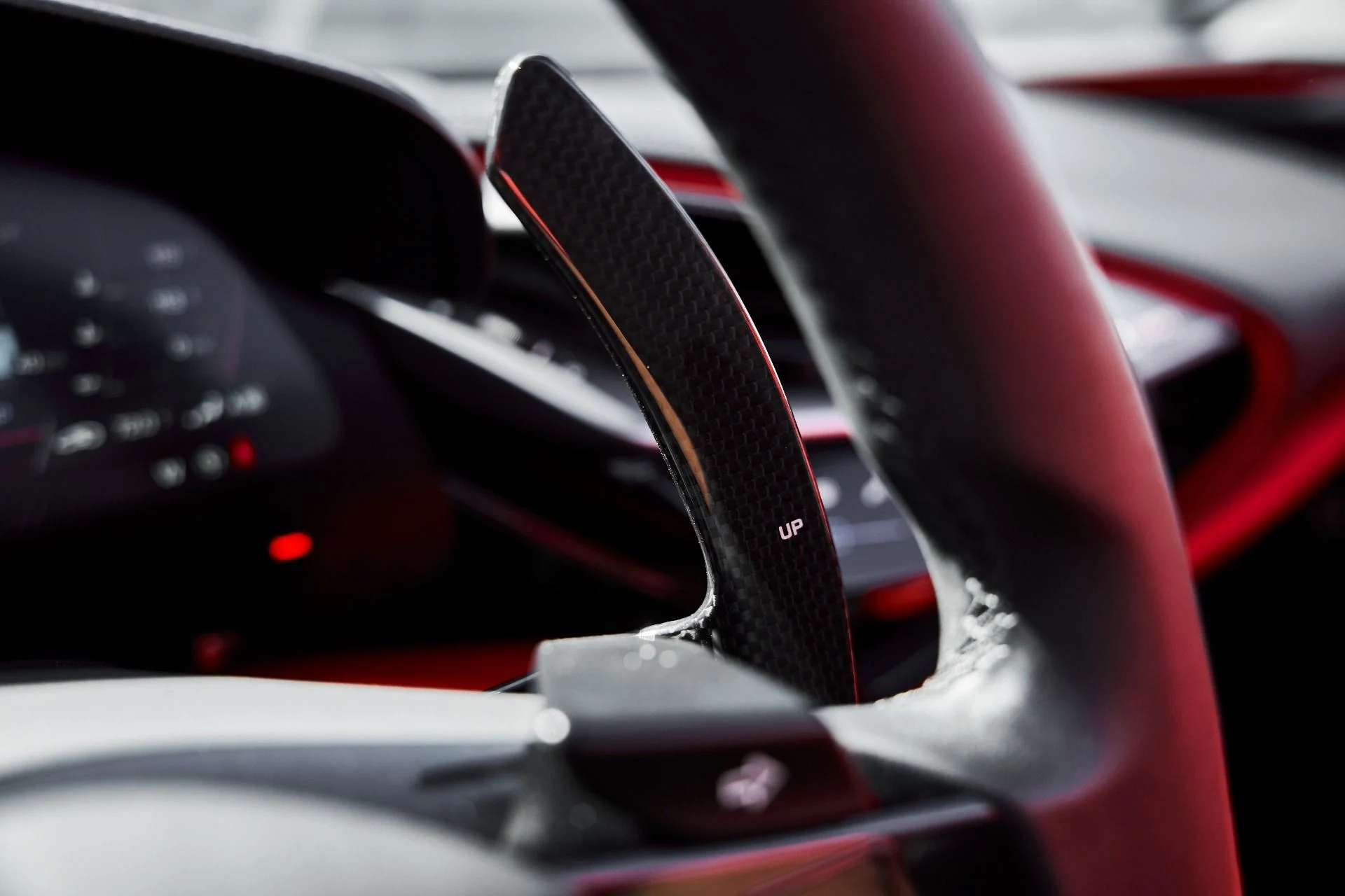 mph055_2386861160_Used_2024_Ferrari_SF_90_Spider_Base_1776734386_82f22804e3