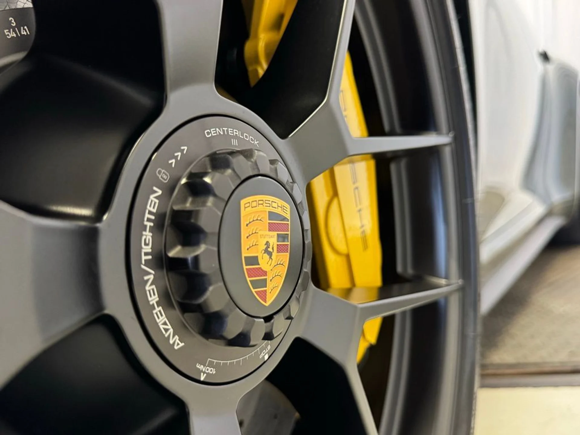 mph055_2387651879_ecd8734a4a52f6cb0ac108495cb40c27x_322cc5fb15