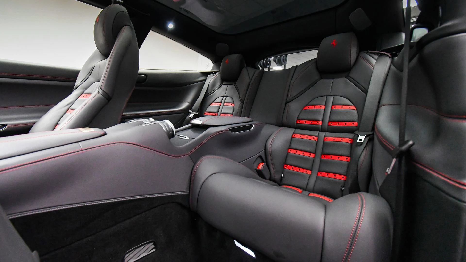 mph055_2396940711_5e0b178336b749e0afdbc2399970c636_8e4940ddef