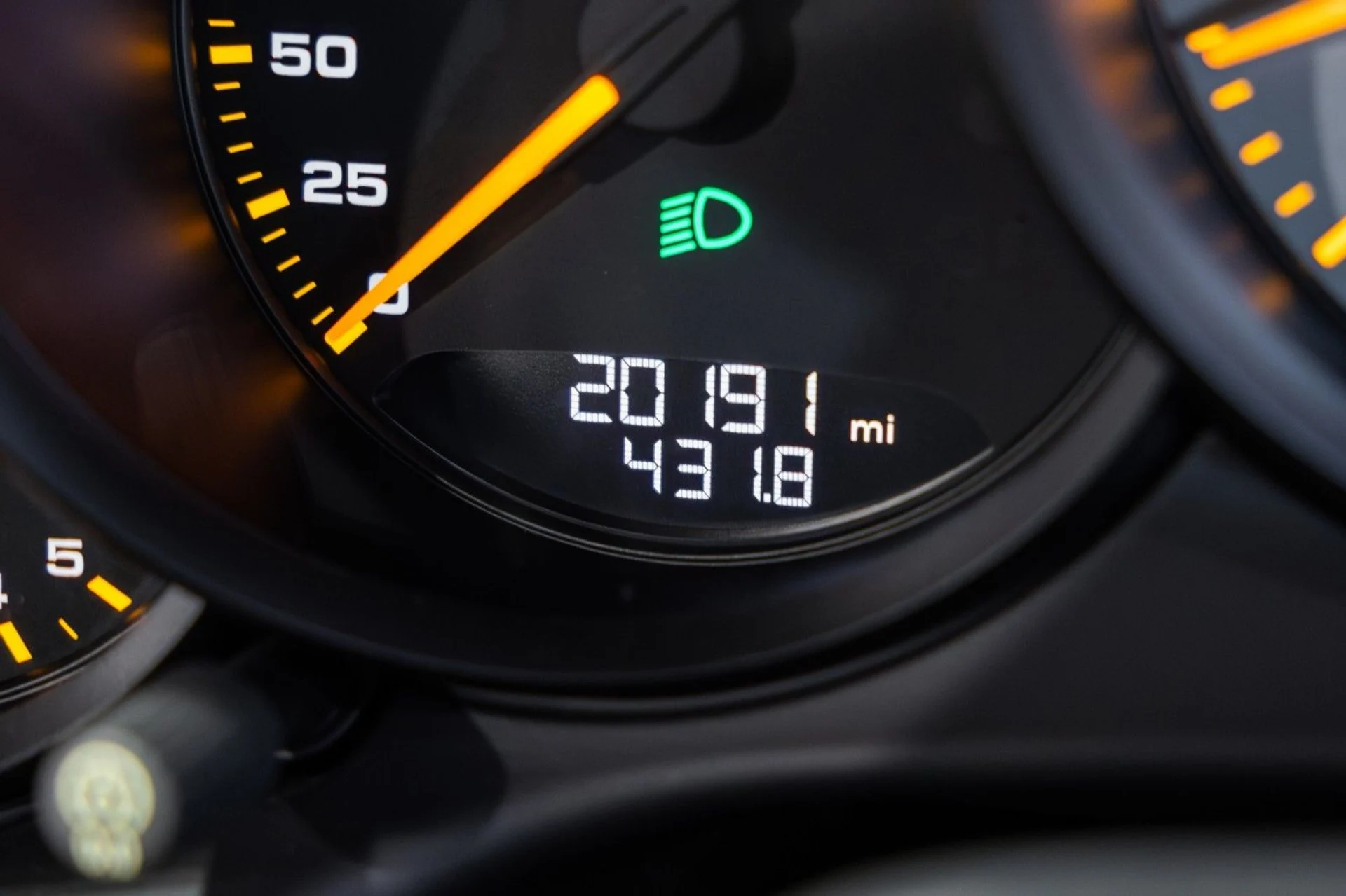 mph055_240192030_ig_a55fc26e6c