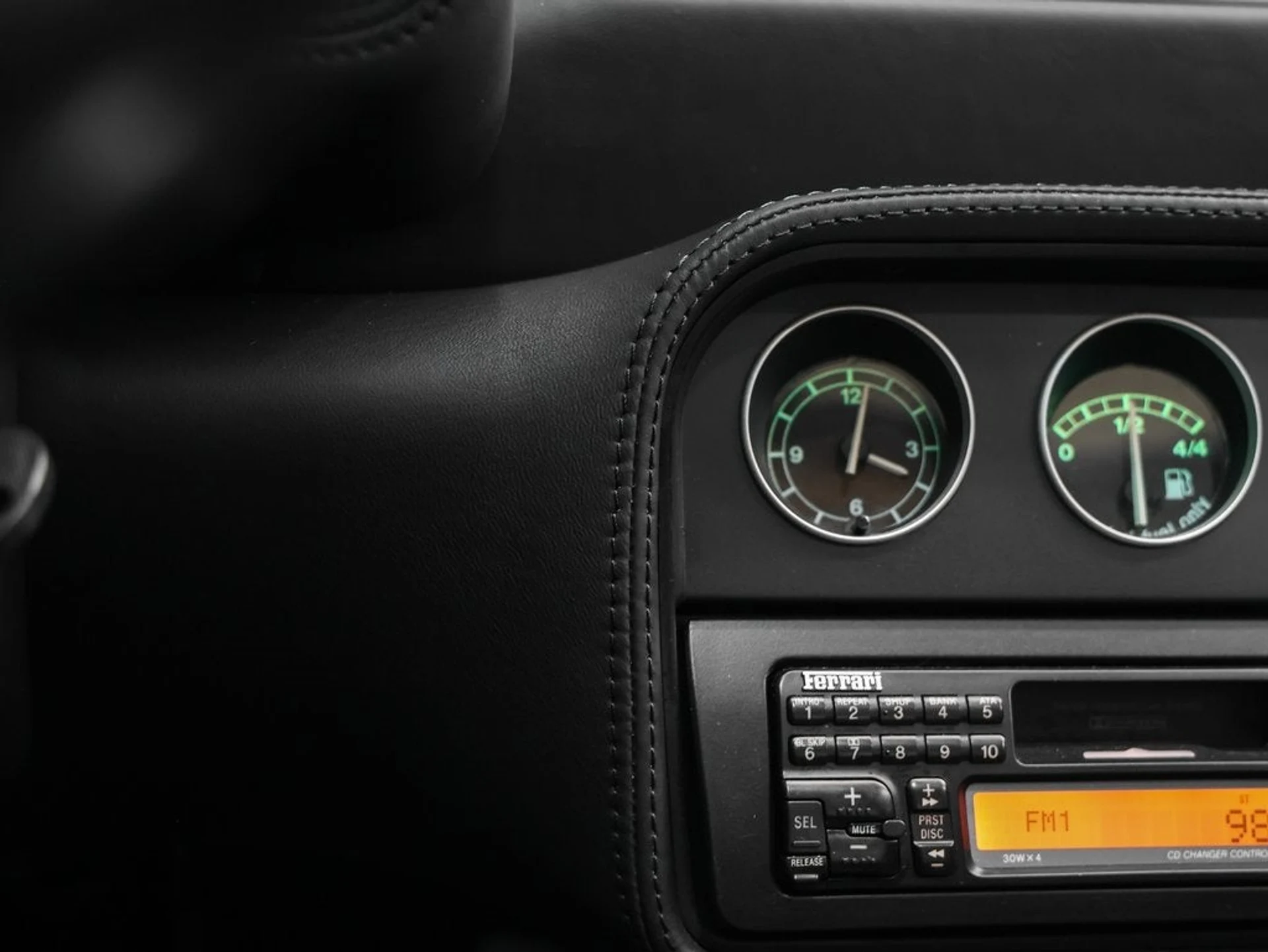 mph055_2412182359_56_2f656704db