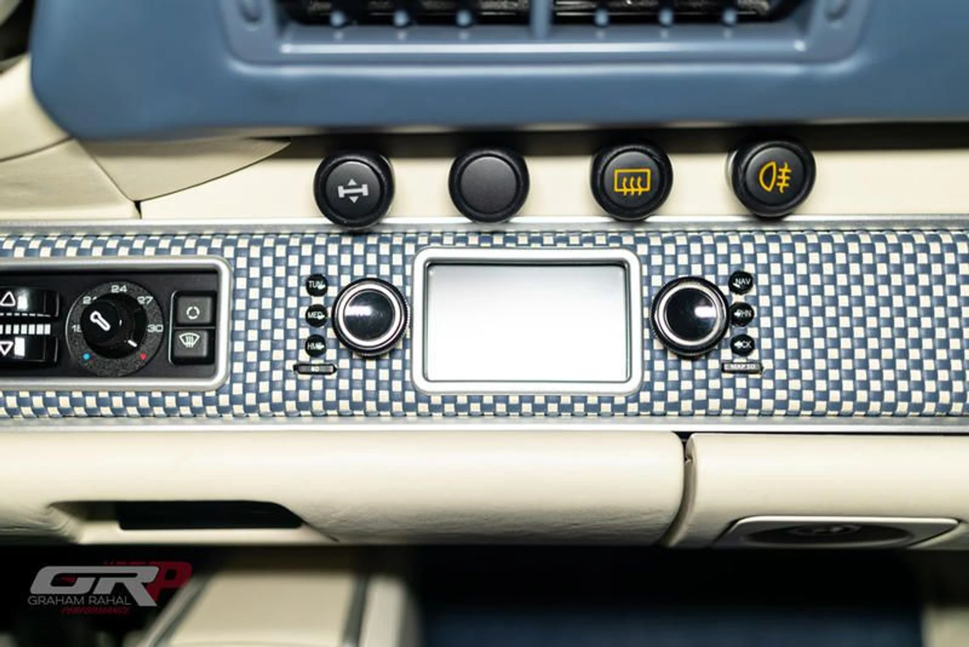 mph055_2415299477_AC_0_F4547_4142_4_A43_8292_F4_FCFD_768114_46539597e1