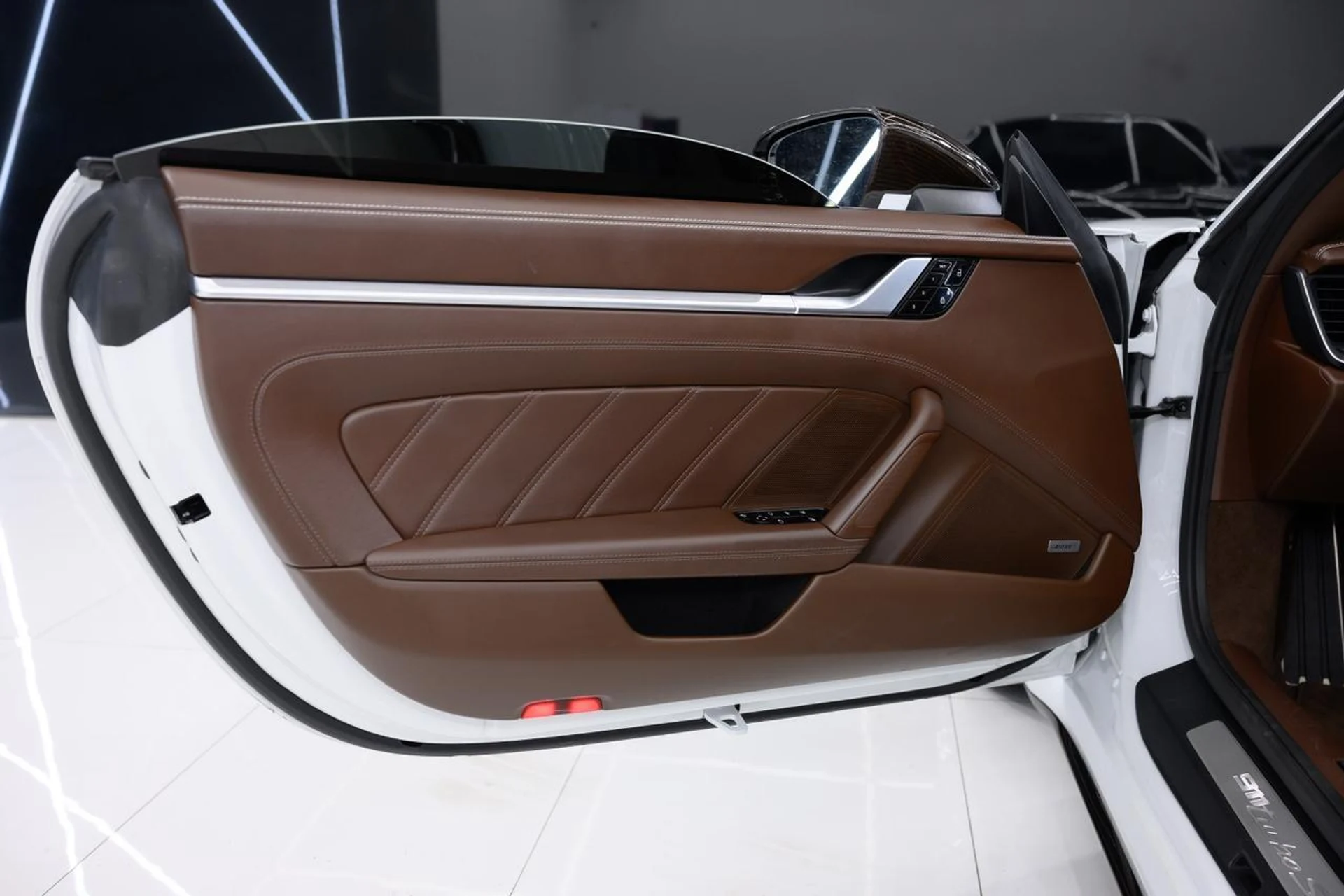 mph055_2431083406_632b5ece7115fafea78313f9e6ea2239_4b1b355bf7