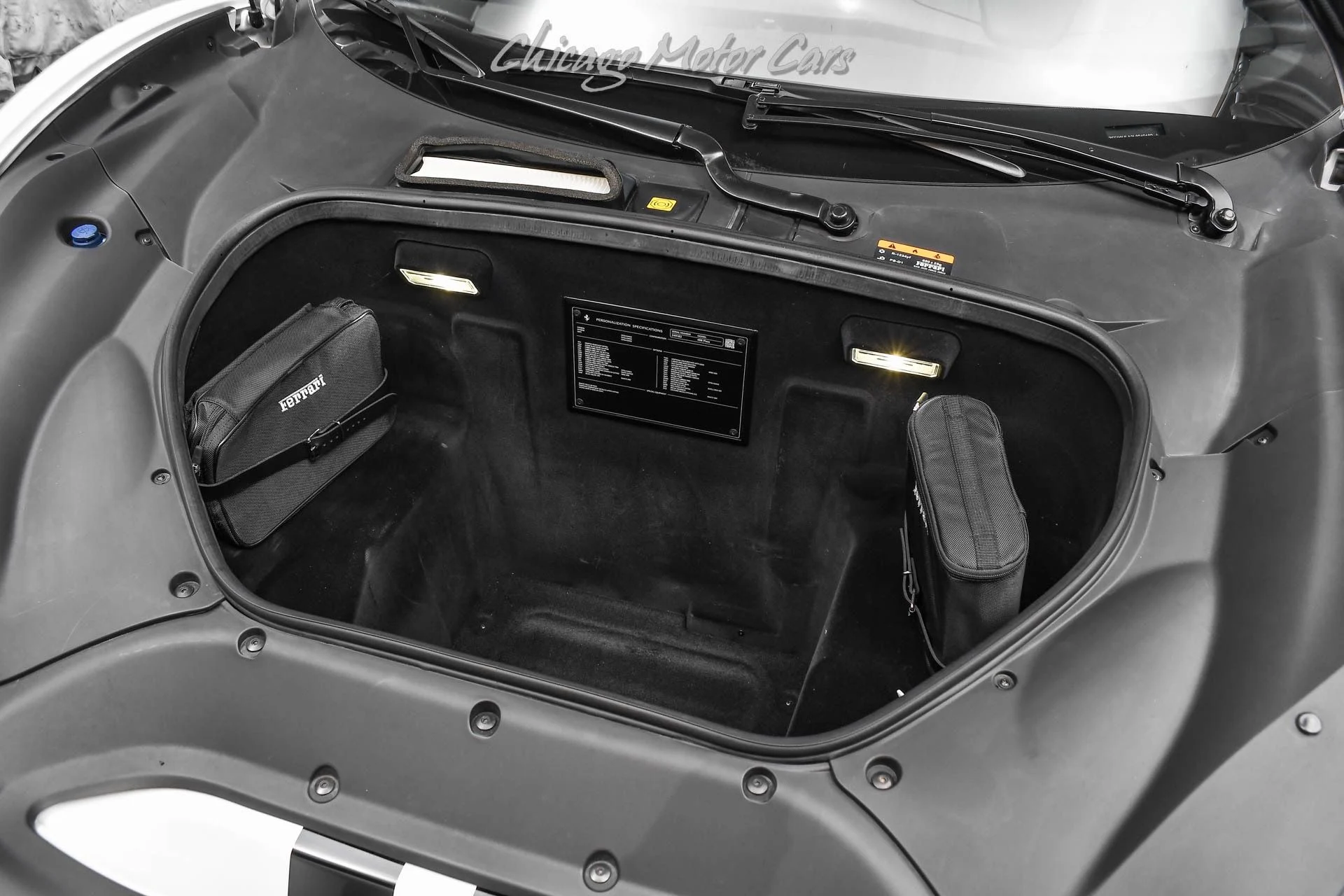 mph055_2435526232_12911_p56_l_c035a34268