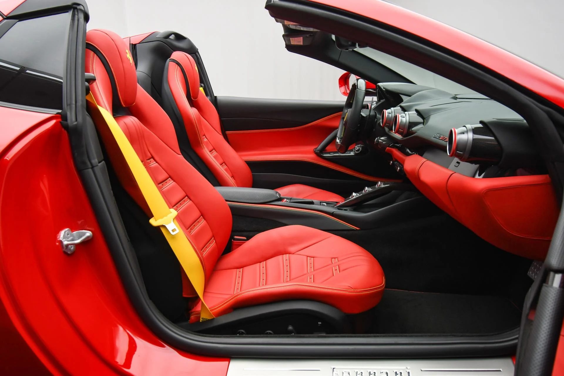 mph055_2448762746_Used_2021_Ferrari_812_GTS_1753257498_d94b3d84b4