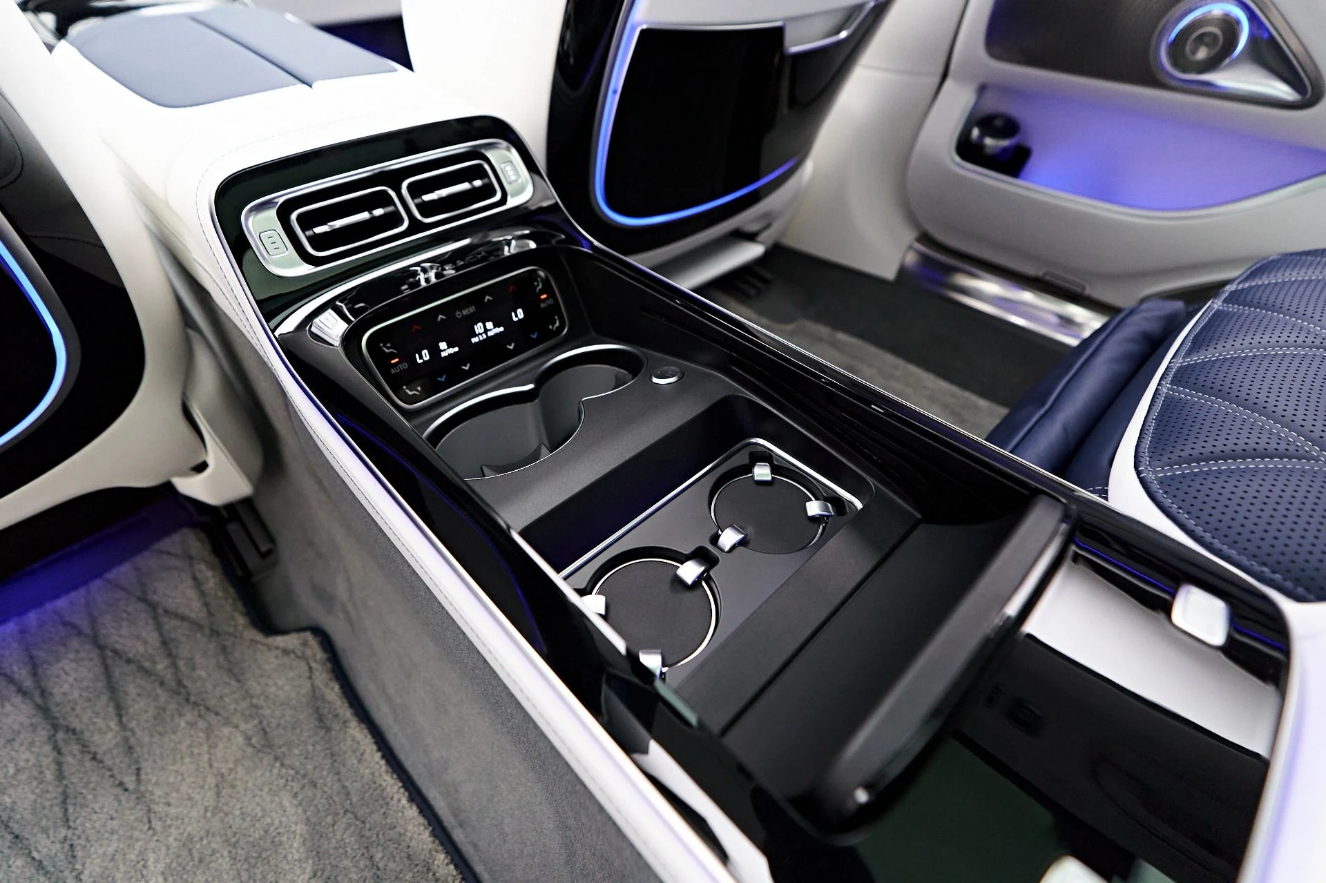 mph055_2454203592_Used_2024_Mercedes_Benz_S_Class_Maybach_S_680_1729209539_33731e2d7b