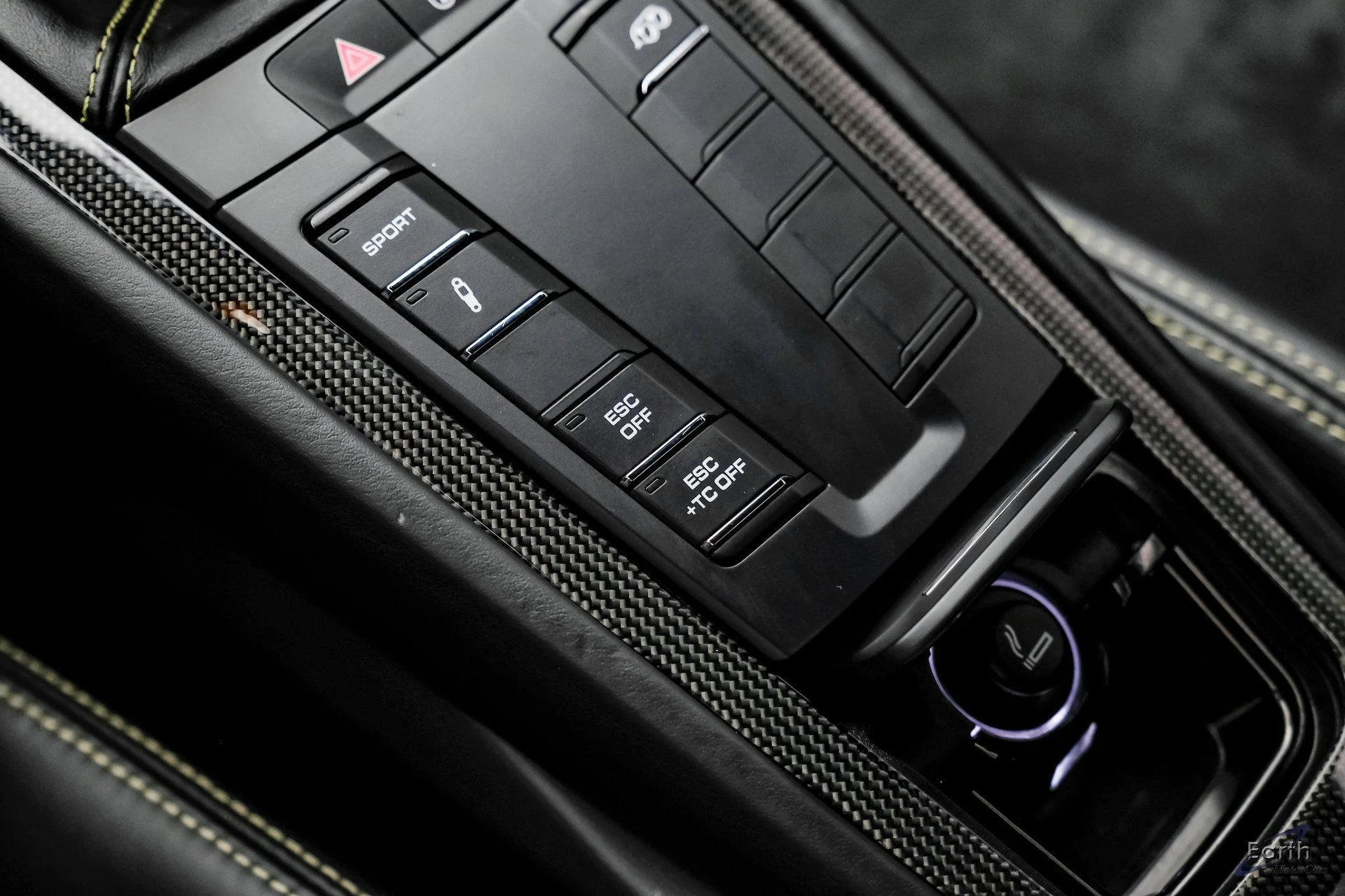 mph055_2462927392_b8e0d14c8510bc4e0ad4e57dc2c48b4ex_37ad655696