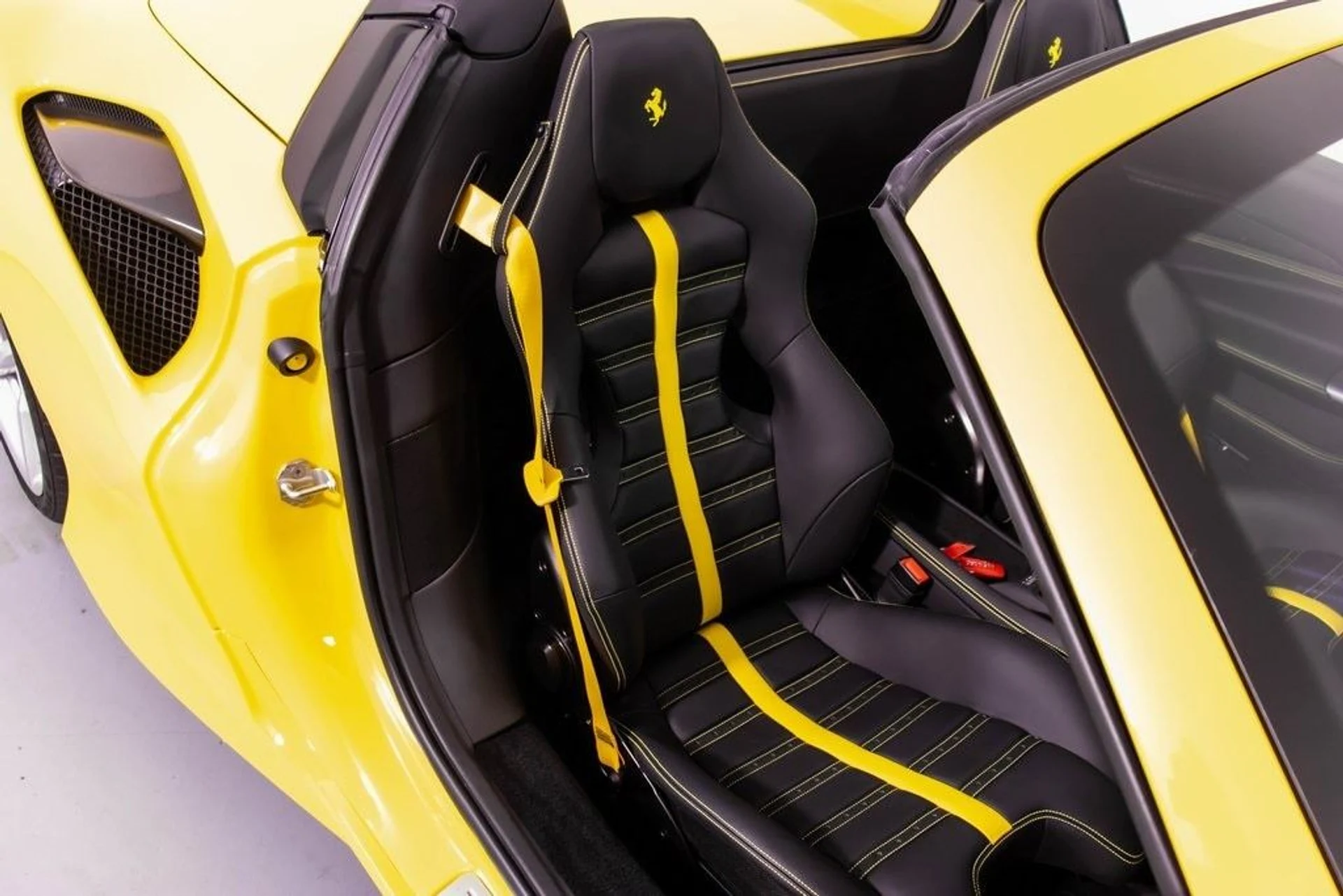 mph055_2463258560_e0fe97287f7e4f906e68bc1aa7803974x_59c8451cba