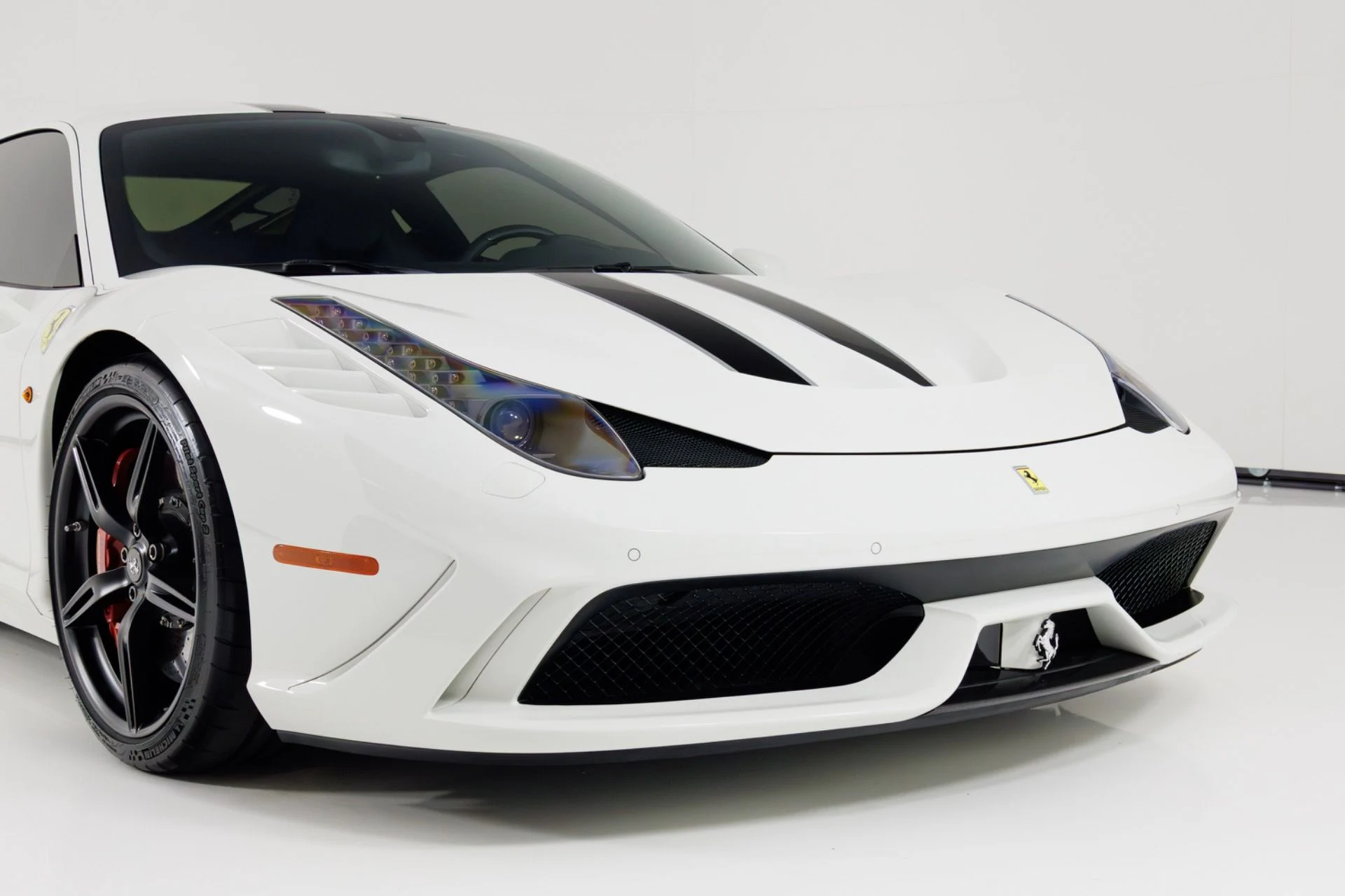 mph055_2465150931_Used_2014_Ferrari_458_Italia_Speciale_1773085155_8ebca43605