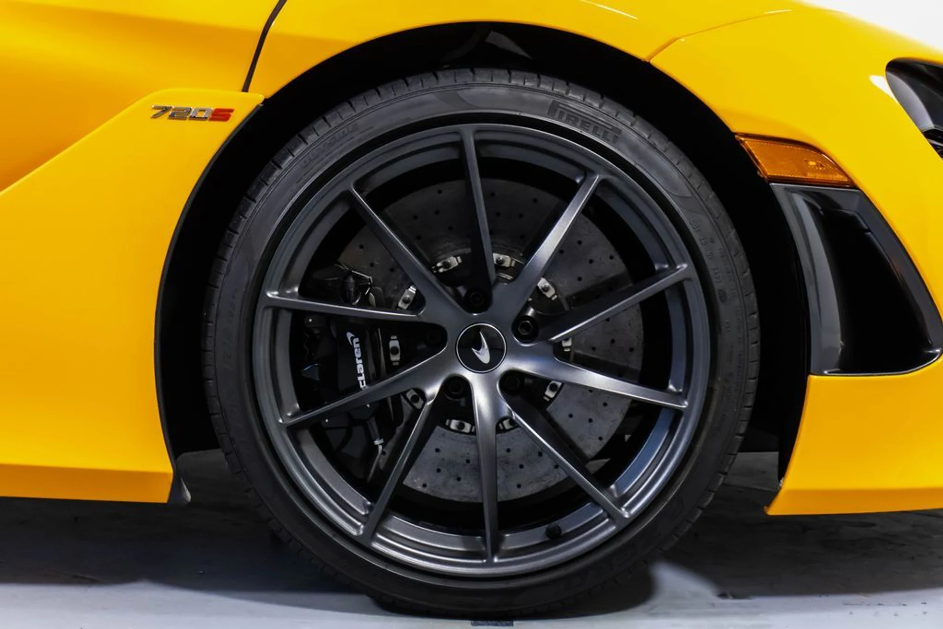 mph055_2469453303_0fa43556034a113fb715ed28609bc2edx_162d57c643