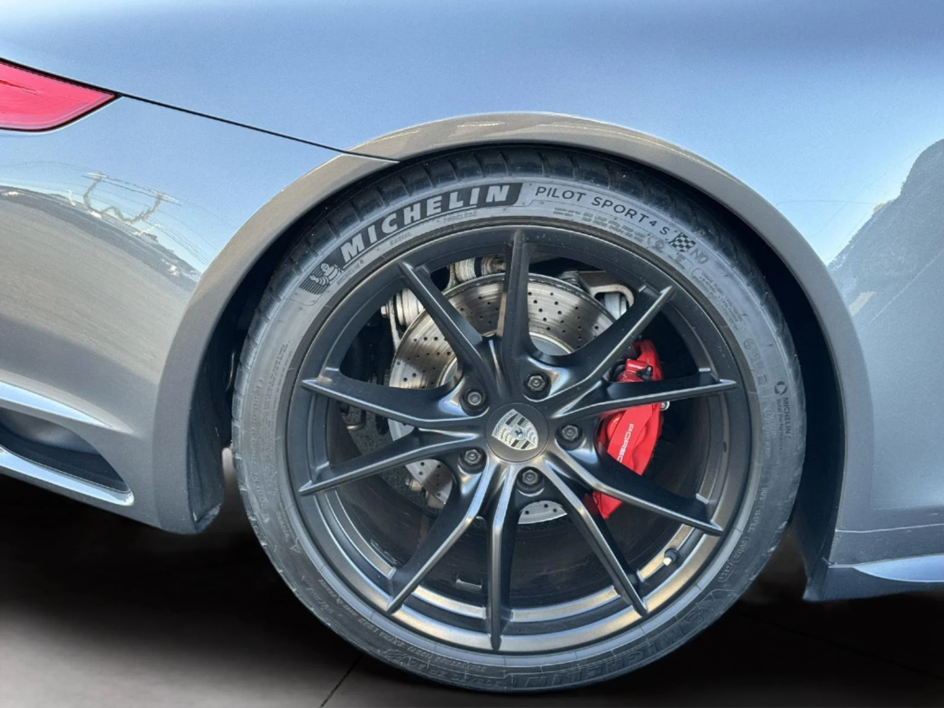 mph055_248135338_b6bedec590cb3f962eb5c157702014eb_6ac3bcceb4