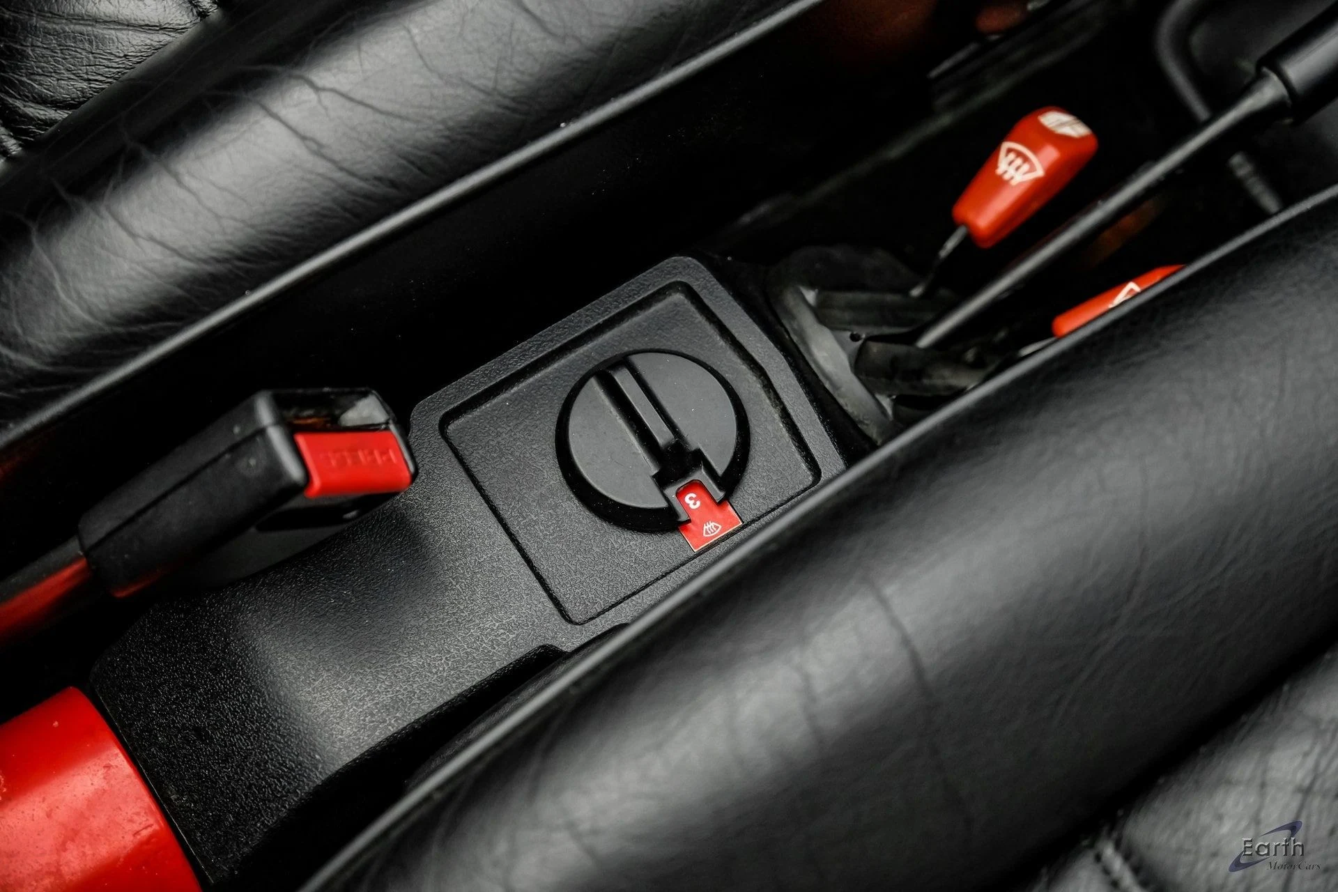 mph055_2518211455_b75312e04e43279042bf48b9979ce84dx_f9455bd815