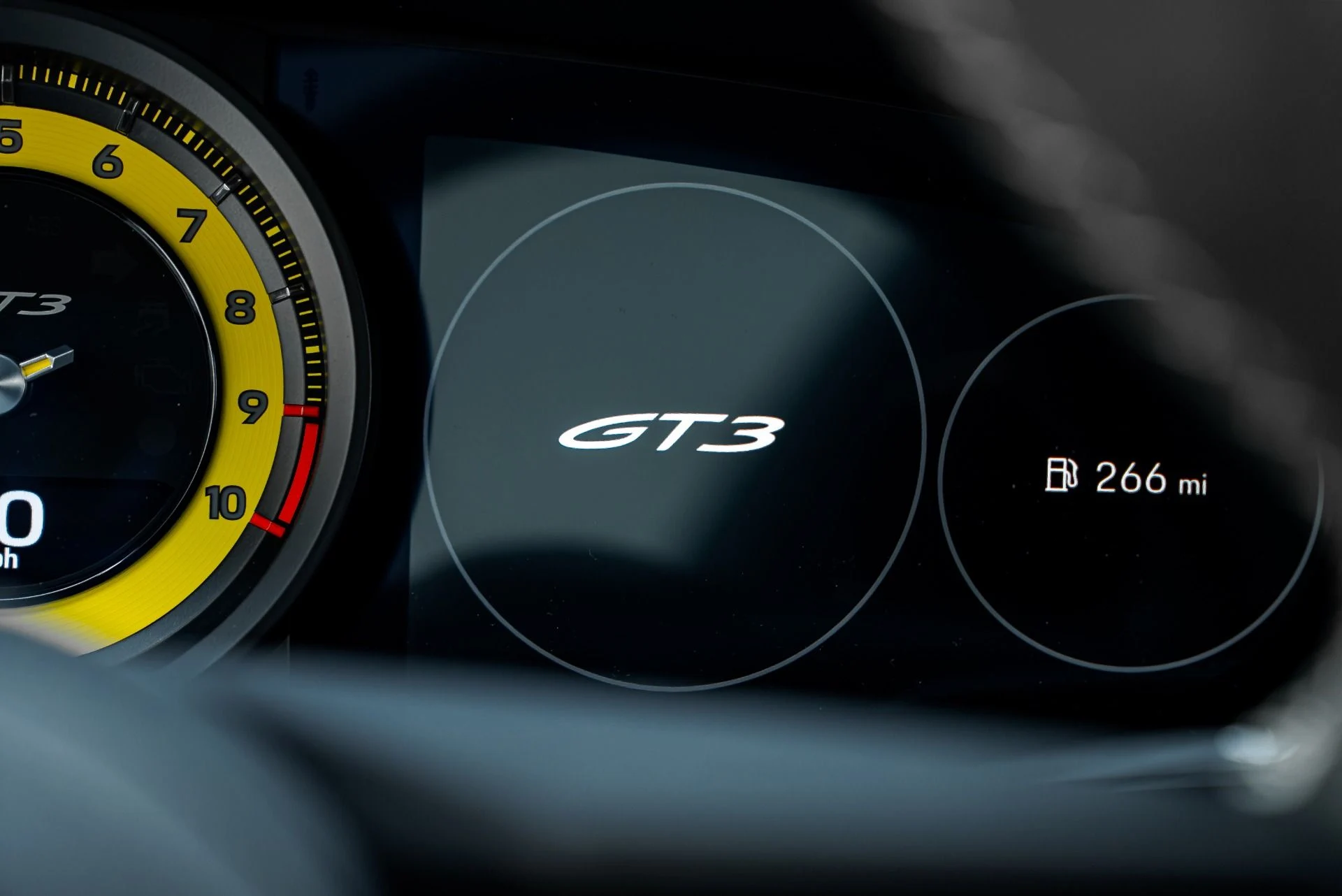 mph055_2544122472_Used_2022_Porsche_911_GT_3_1790720888_a2128570f0