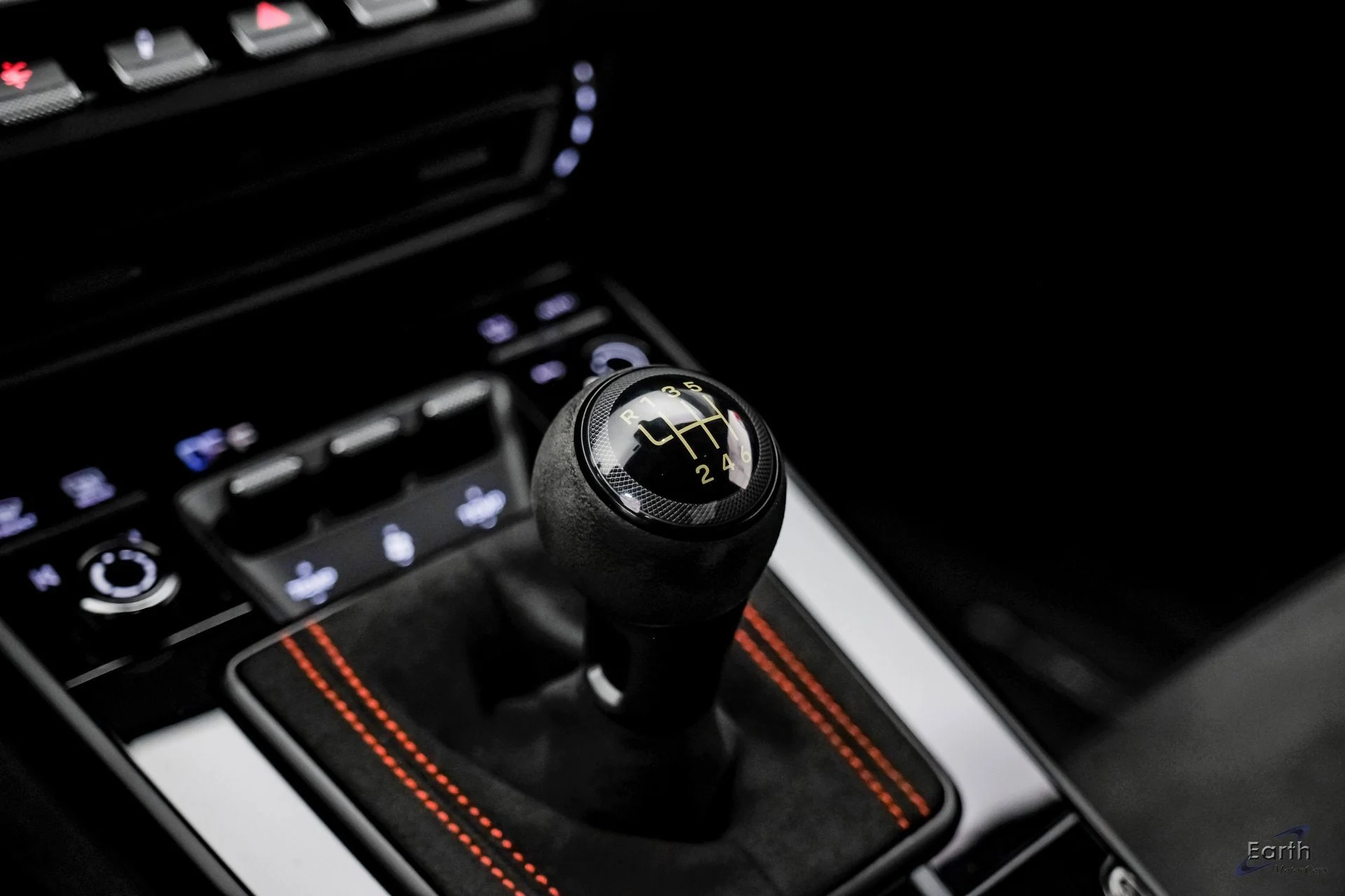 mph055_2566486983_ab70d16b61997cb2ee042c8db72a54c1x_2298c509f5