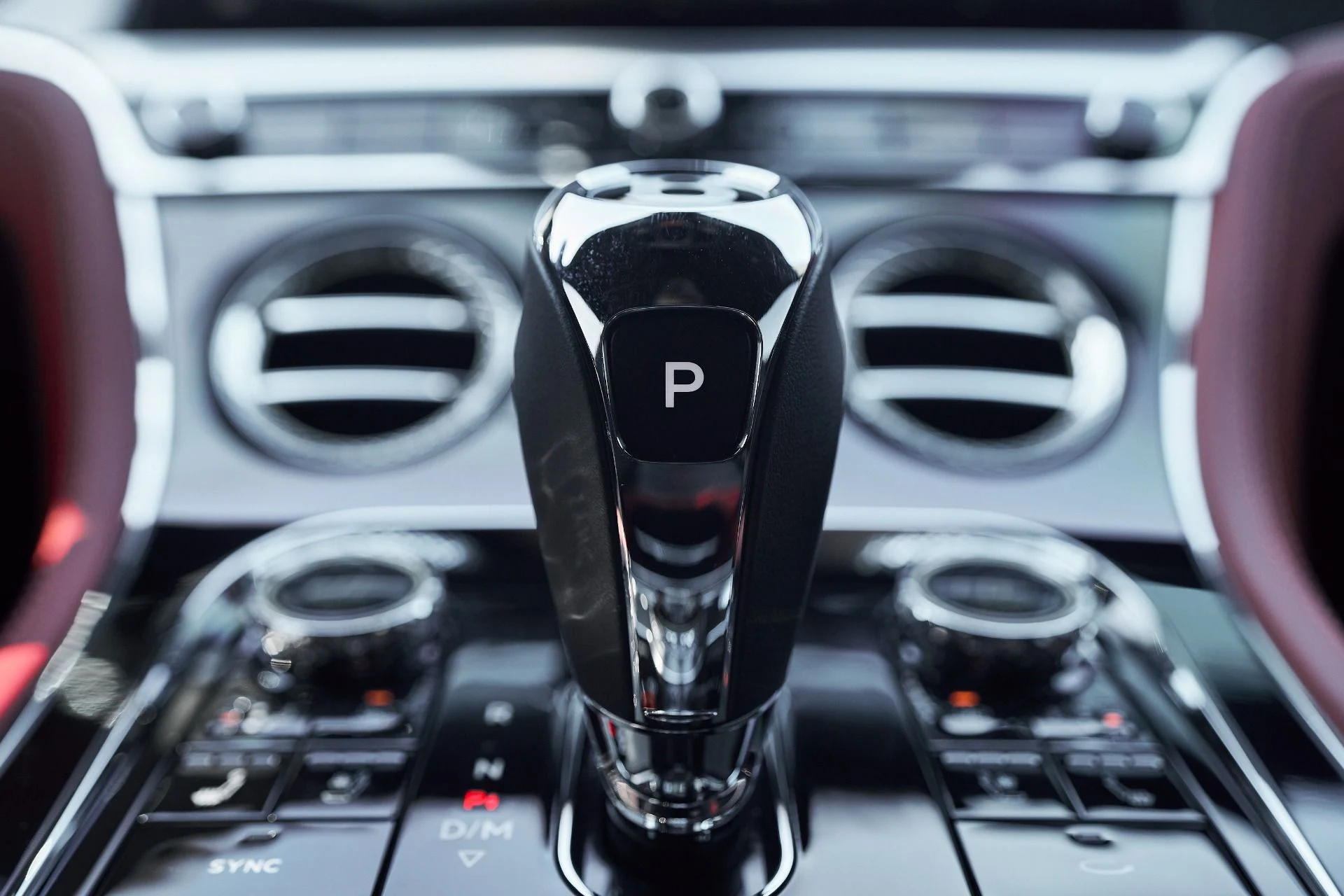 mph055_2585957216_Used_2023_Bentley_Continental_GT_V8_S_1763084262_1b1fc40905