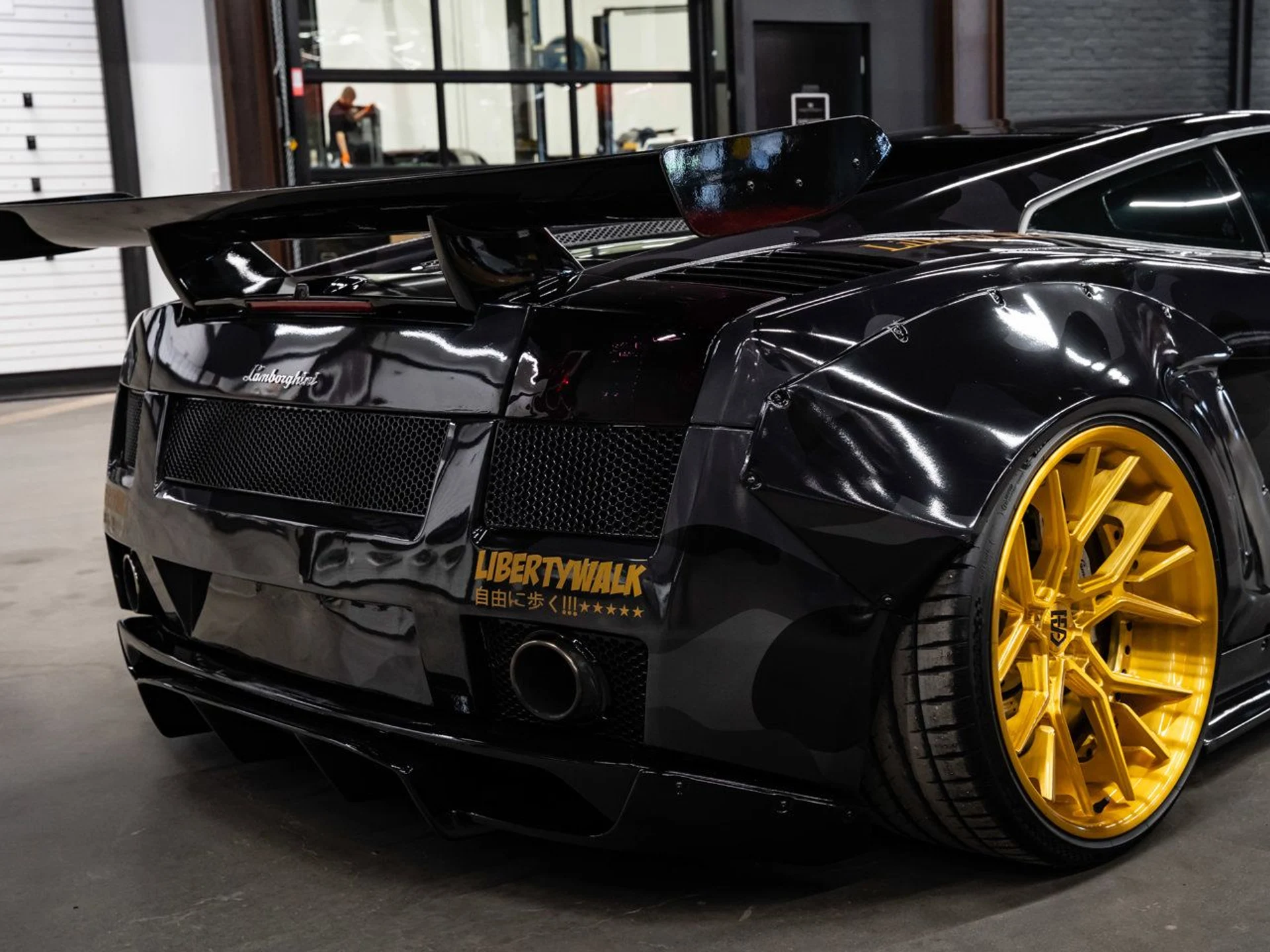 mph055_2594213914_lamborghini_gallardo_2007_ad1a437246