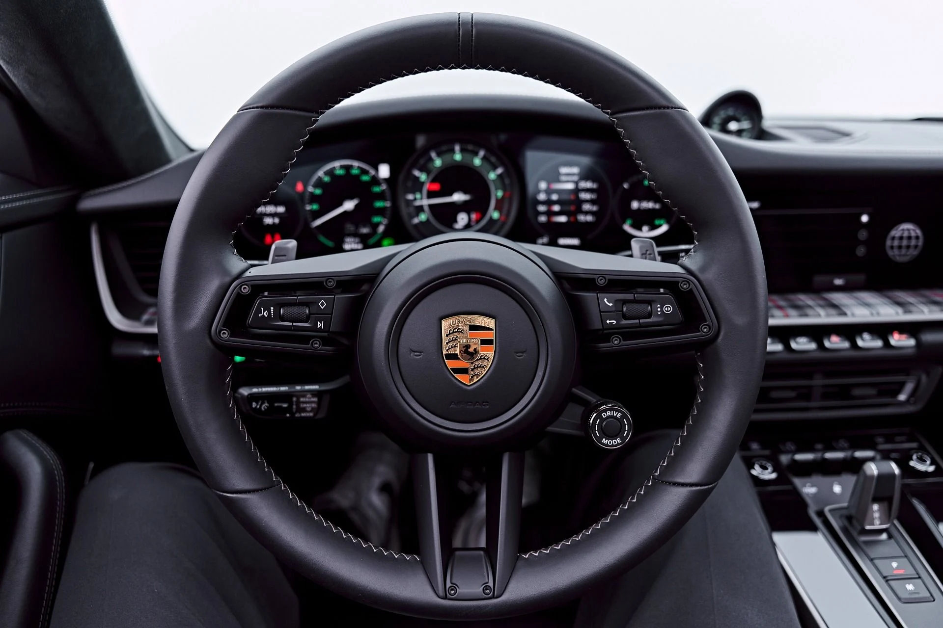 mph055_2620185388_Used_2025_Porsche_911_Turbo_50_1783732213_cf2678676e