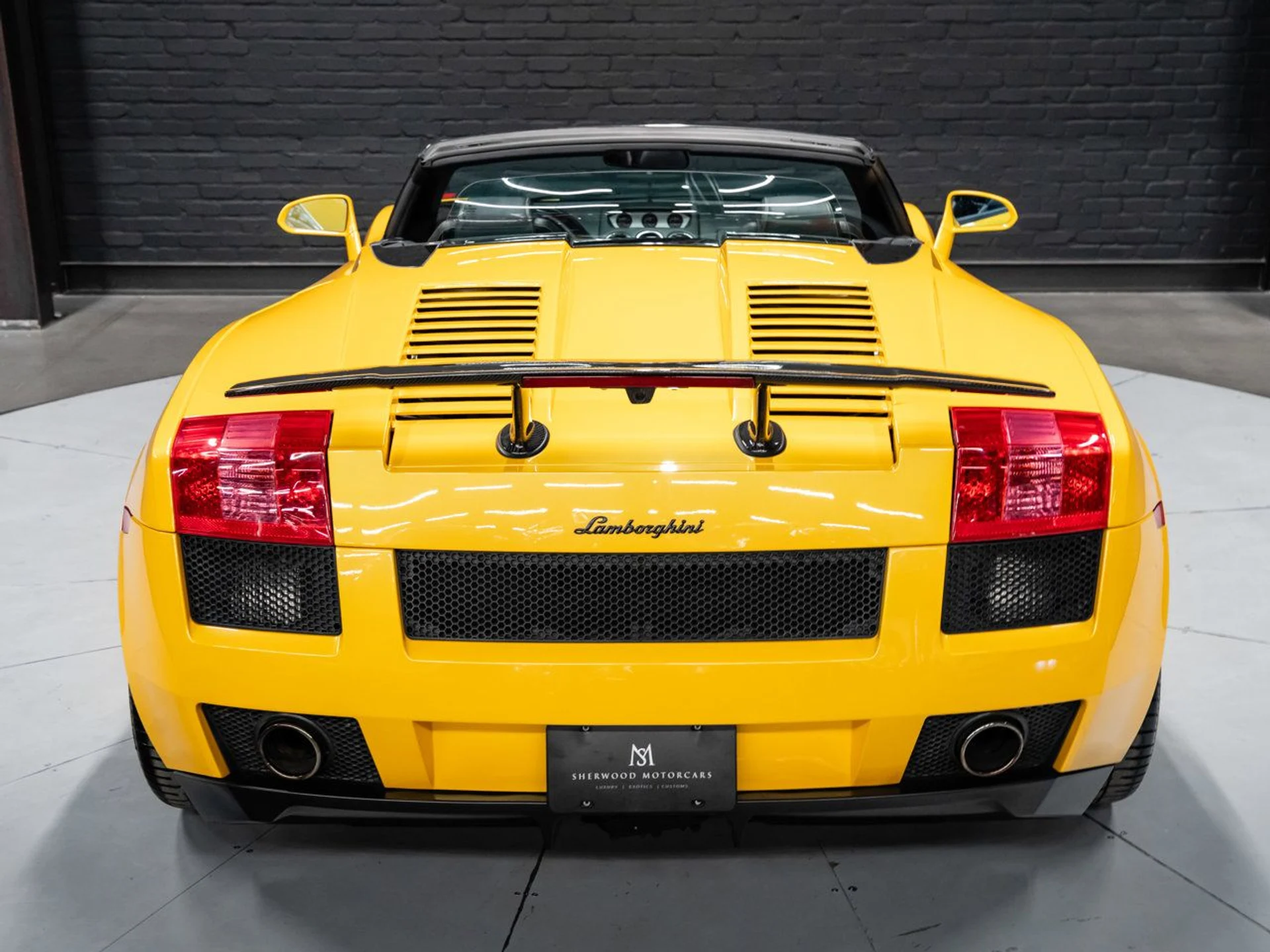 mph055_2650928573_lamborghini_gallardo_2006_ee2ba50e39