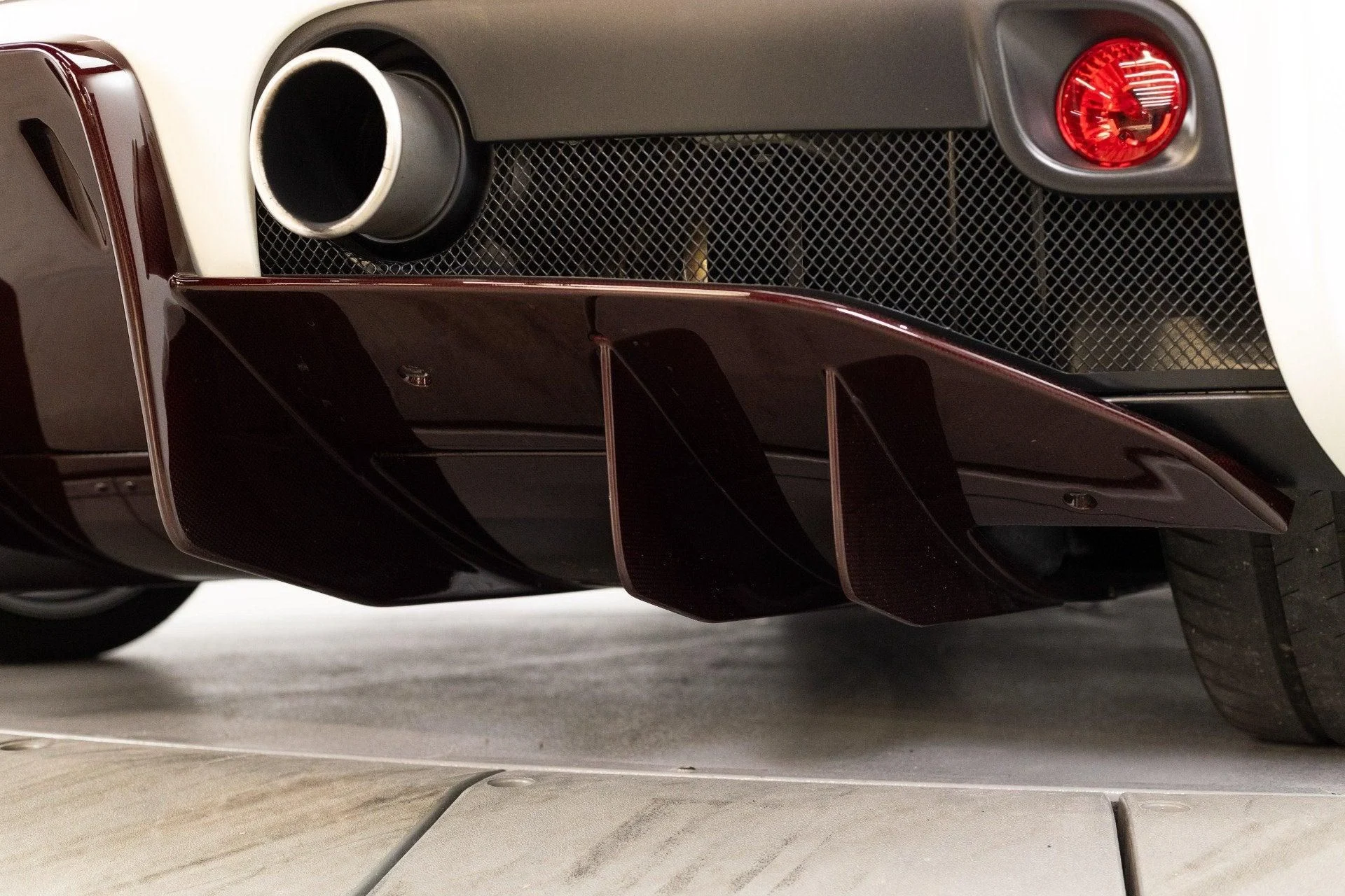 mph055_2653116292_Used_2015_Ferrari_458_Speciale_A_1782465327_5fe23bc733