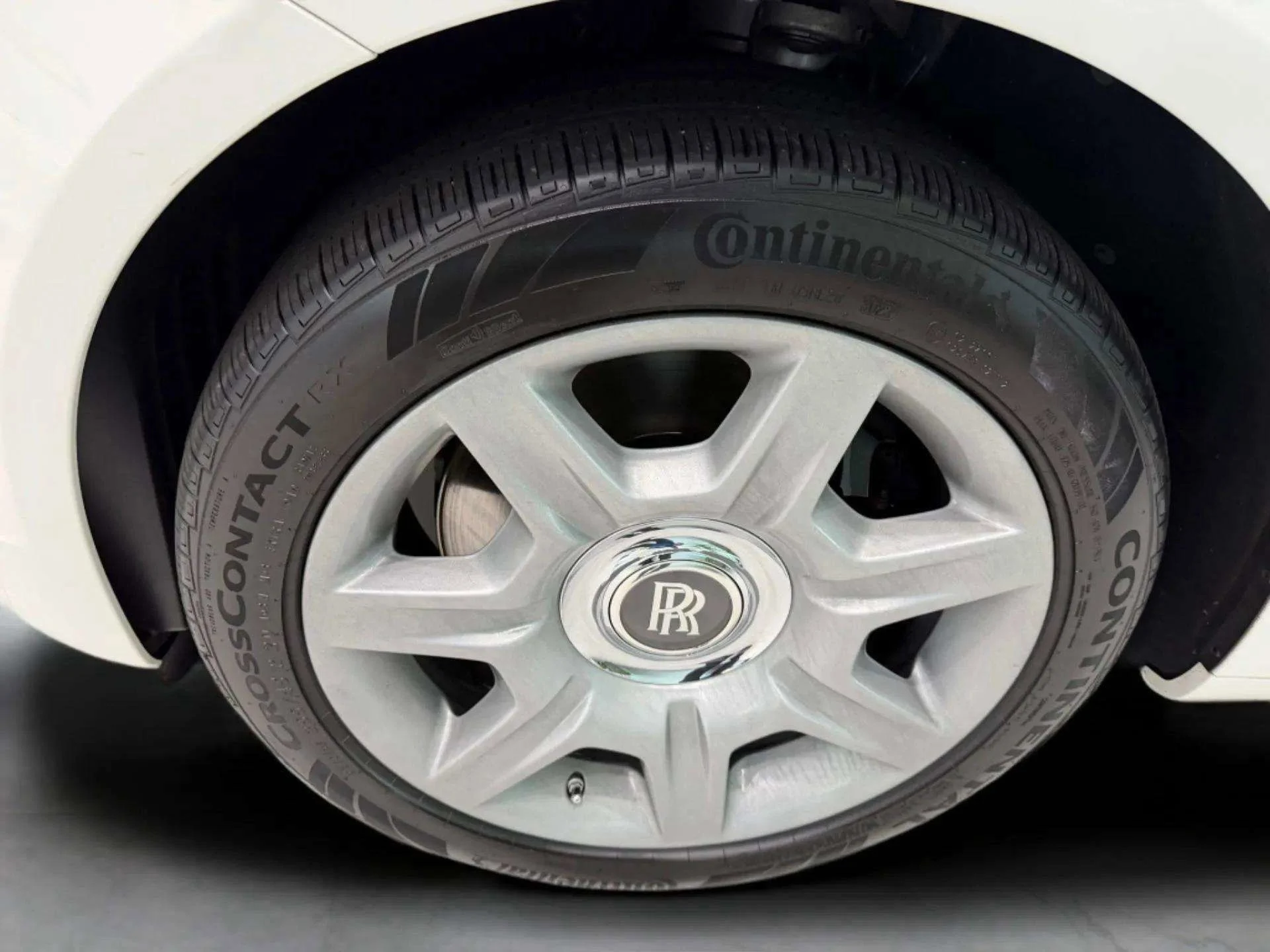 mph055_2660052883_e7f6c0f0d0724dd3a1127926d61462ed_71fb723d7d